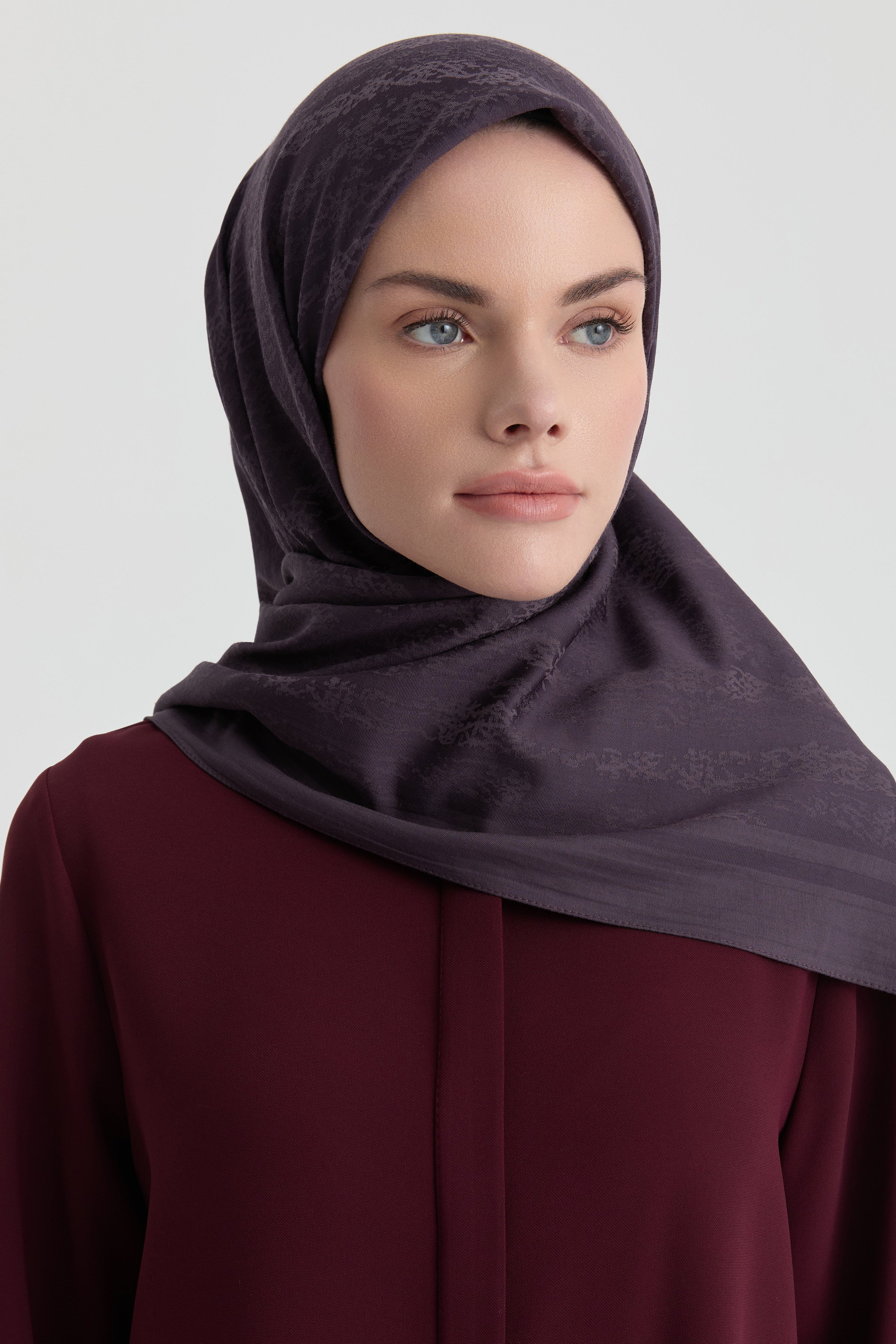 Efsun Jakar Eşarp - Mor TUGBA