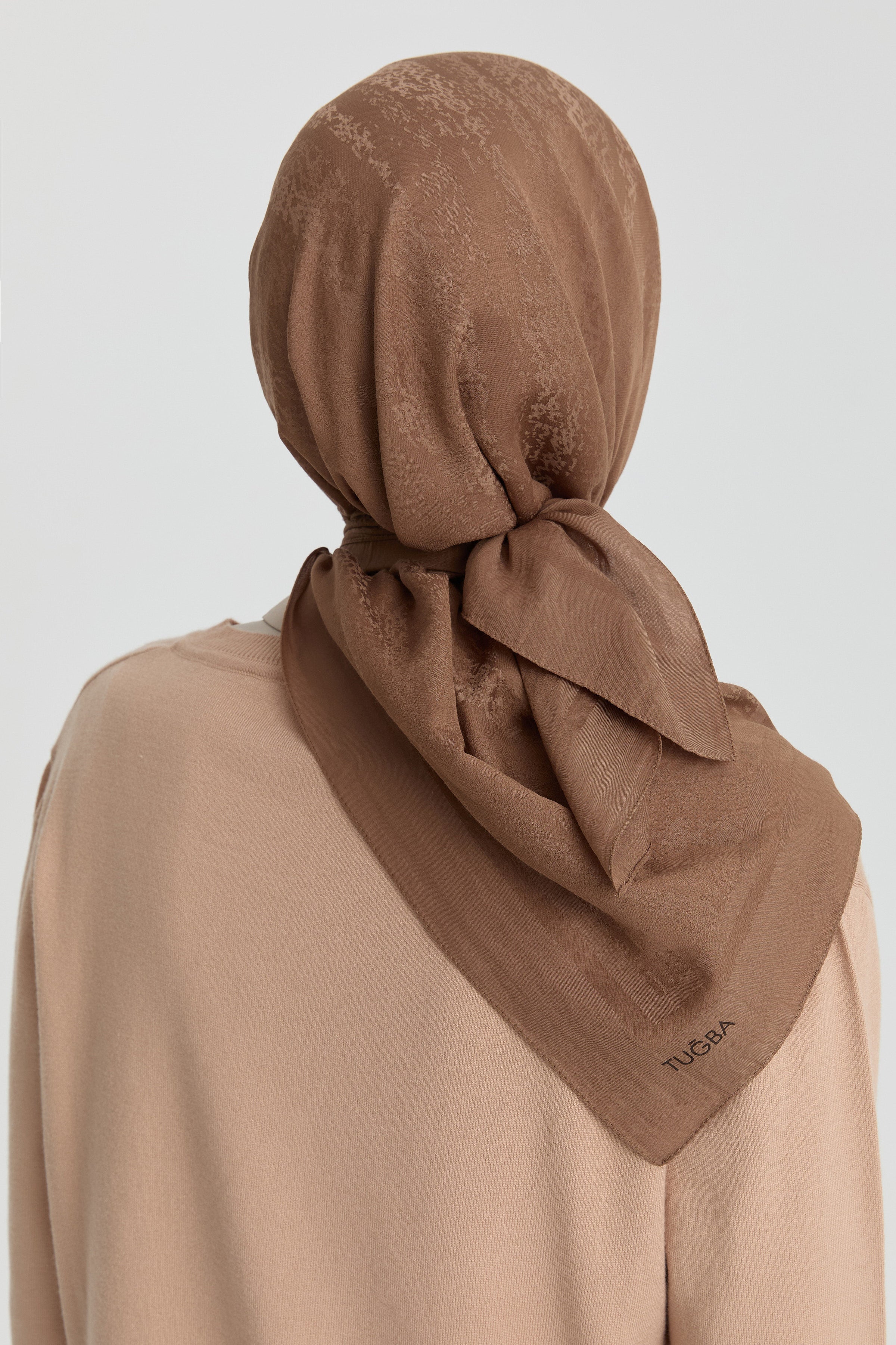 Efsun Jakar Eşarp - Açık Kahve TUGBA