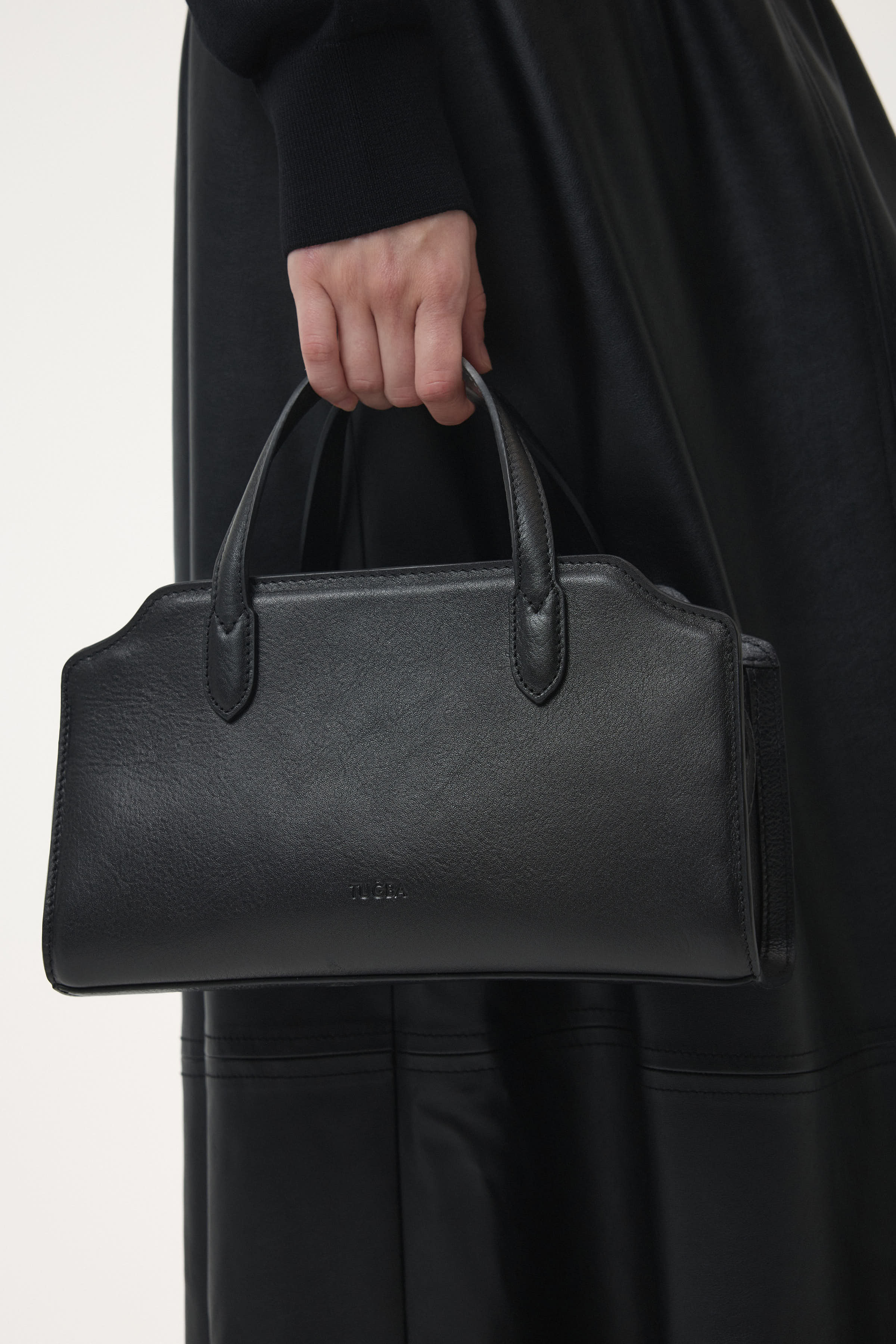 Kısa Kulplu Çanta - Siyah TUGBA