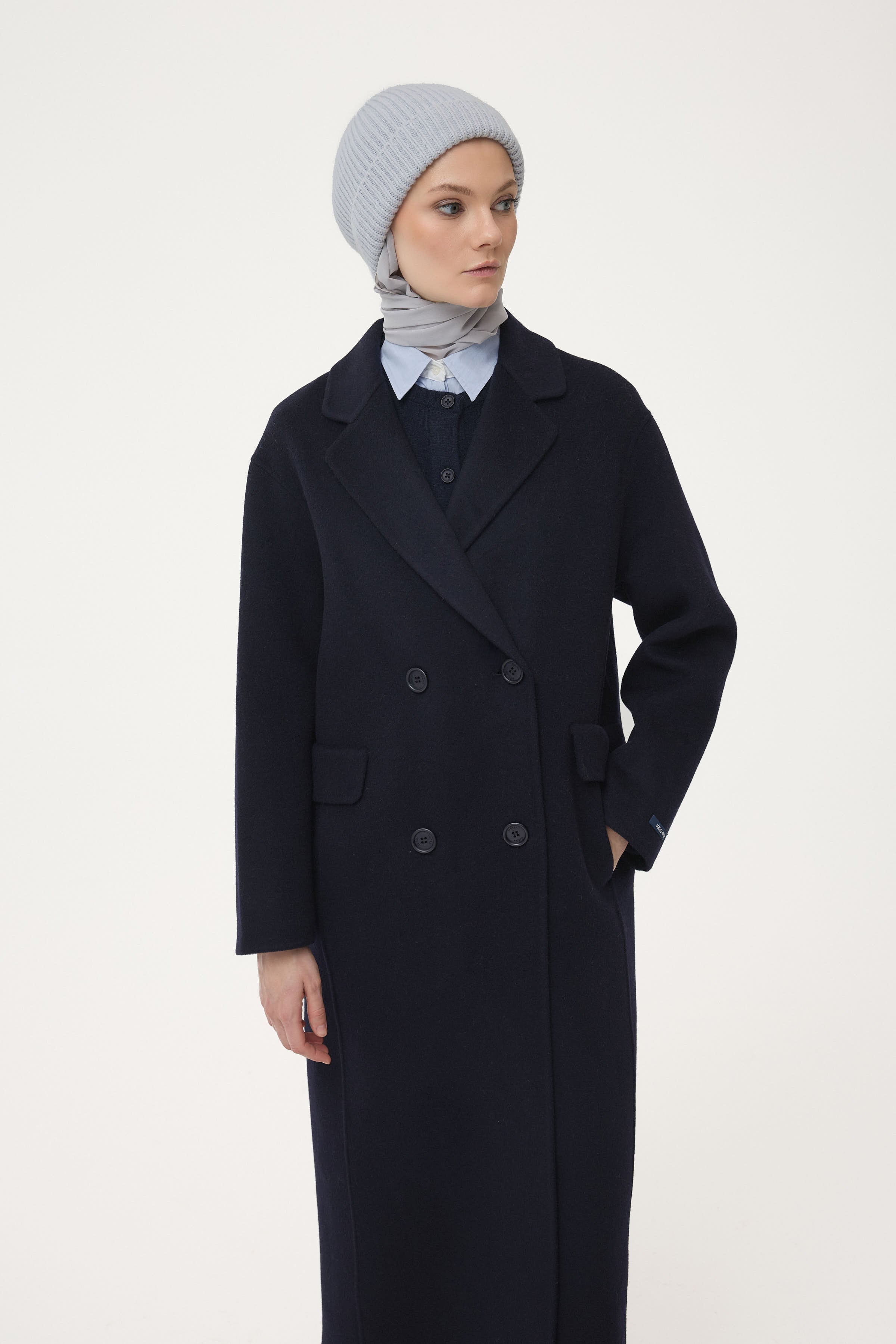 El Yapımı %100 Yün Kruvaze Kaban - Lacivert TUGBA