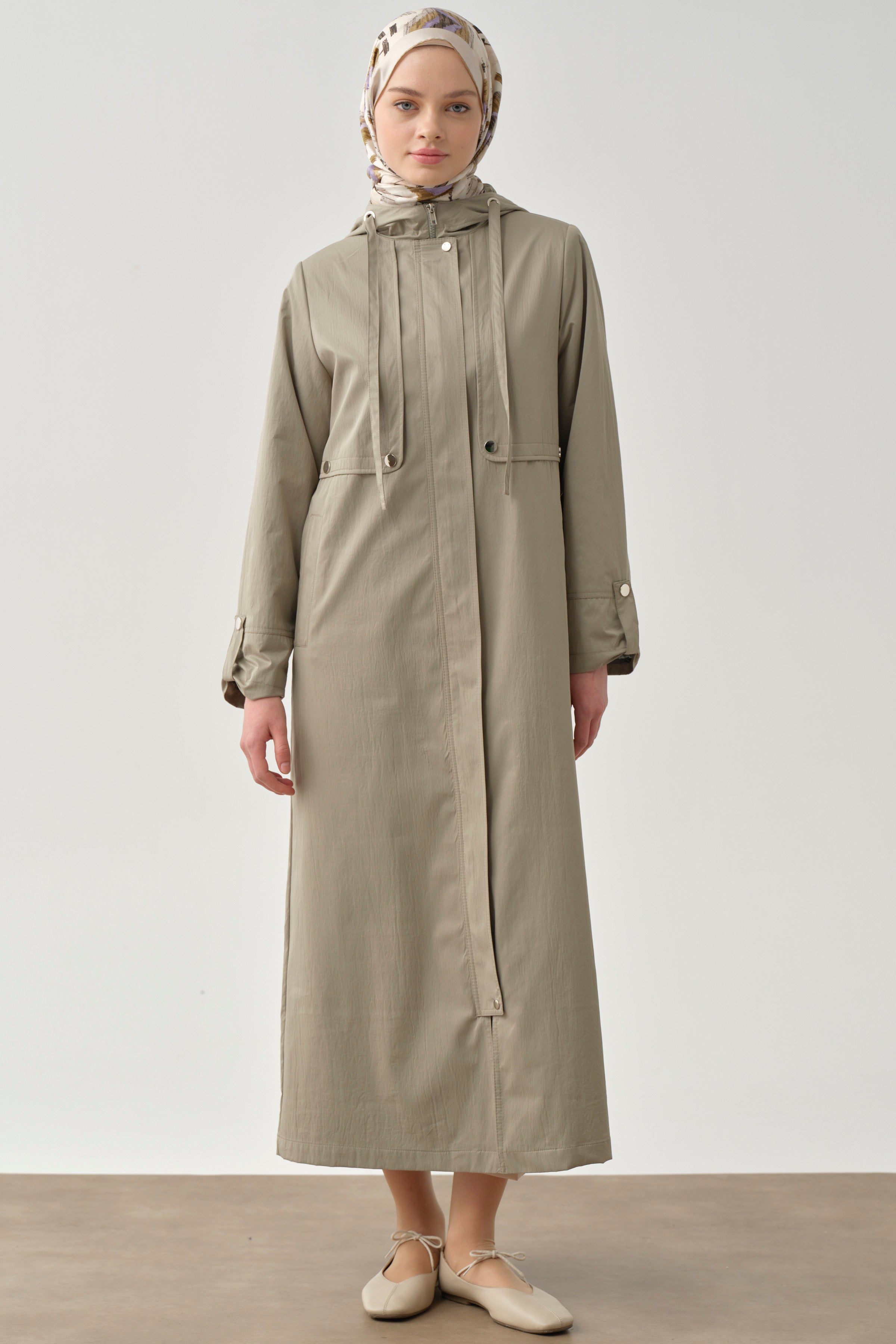 Aller Detaylı Kapüşonlu Pardesü - Mint TUGBA