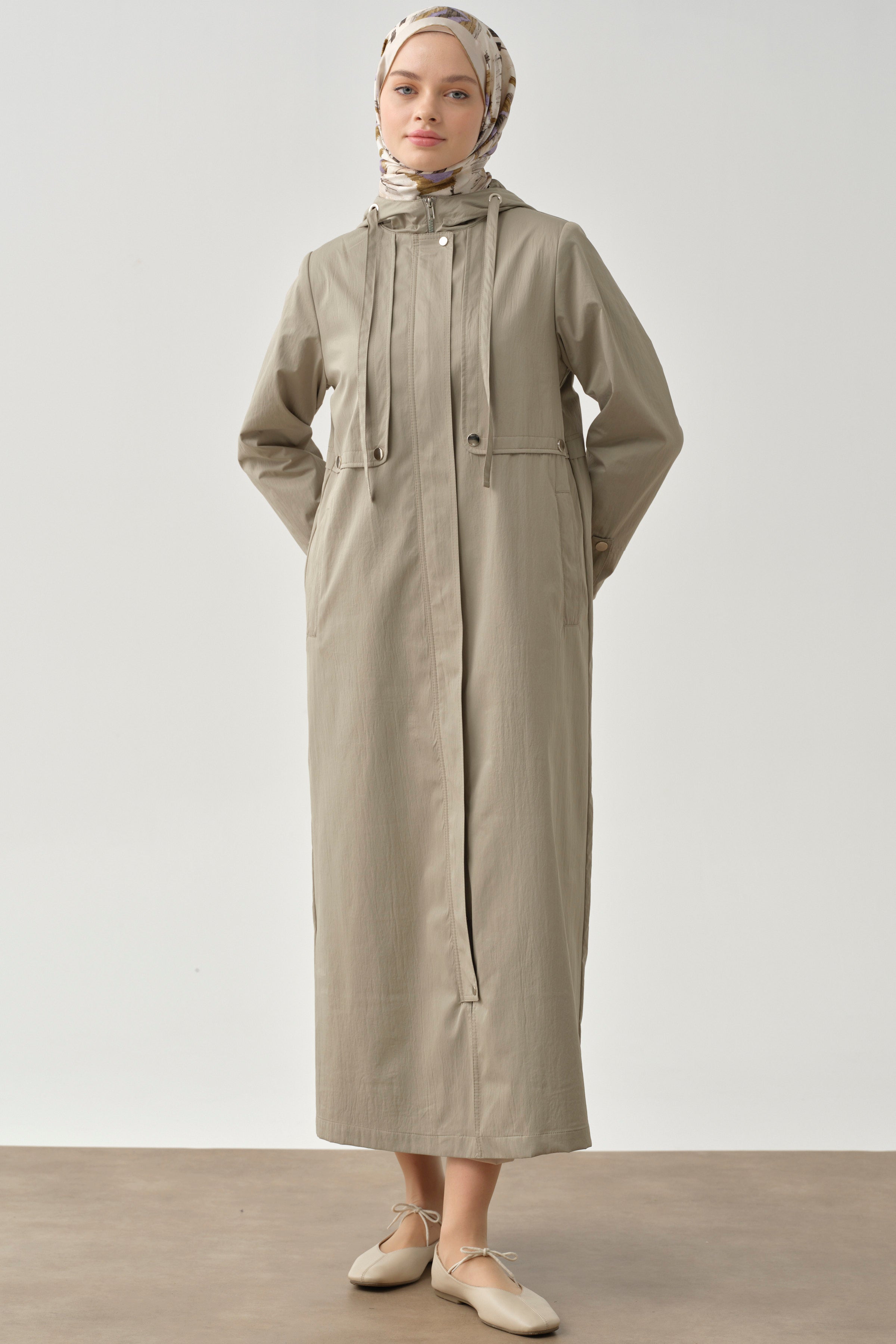 Aller Detaylı Kapüşonlu Pardesü - Mint TUGBA