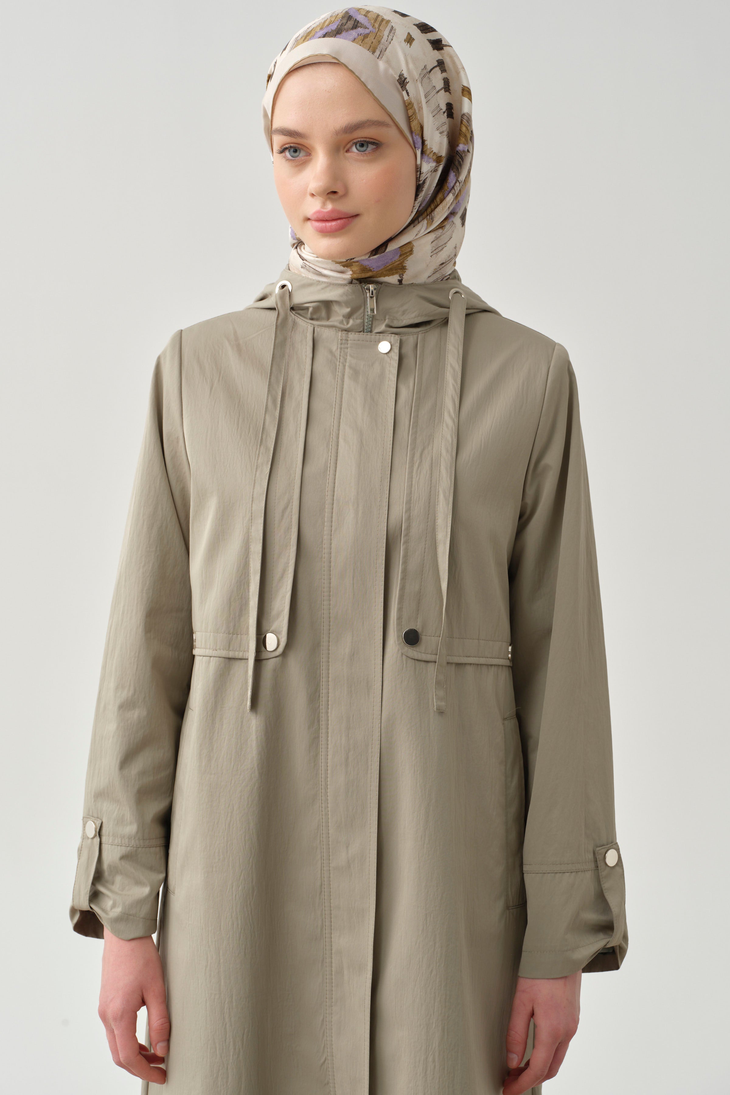 Aller Detaylı Kapüşonlu Pardesü - Mint TUGBA