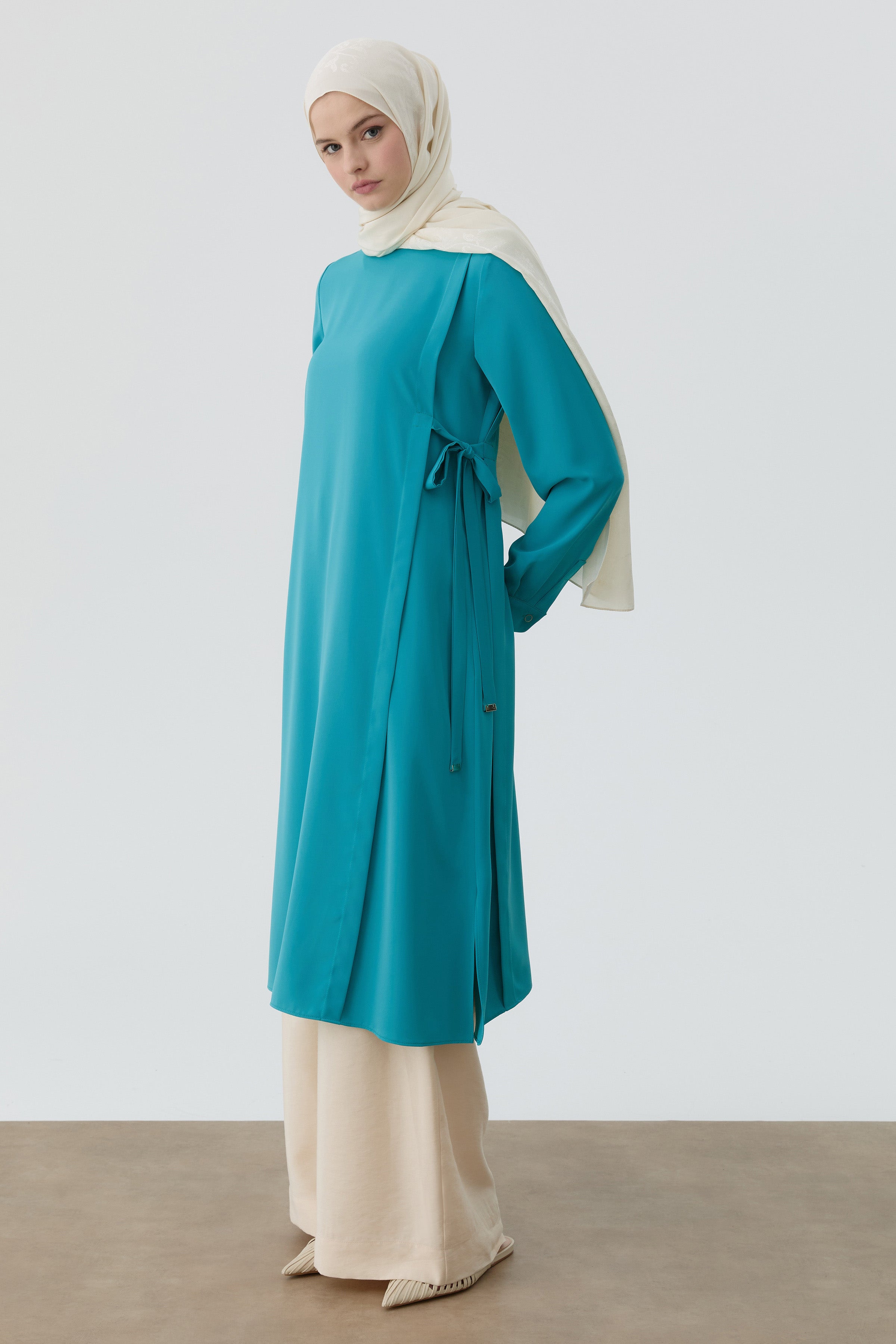 Aller Detaylı Yan Bağlamalı Tunik - Aqua TUGBA