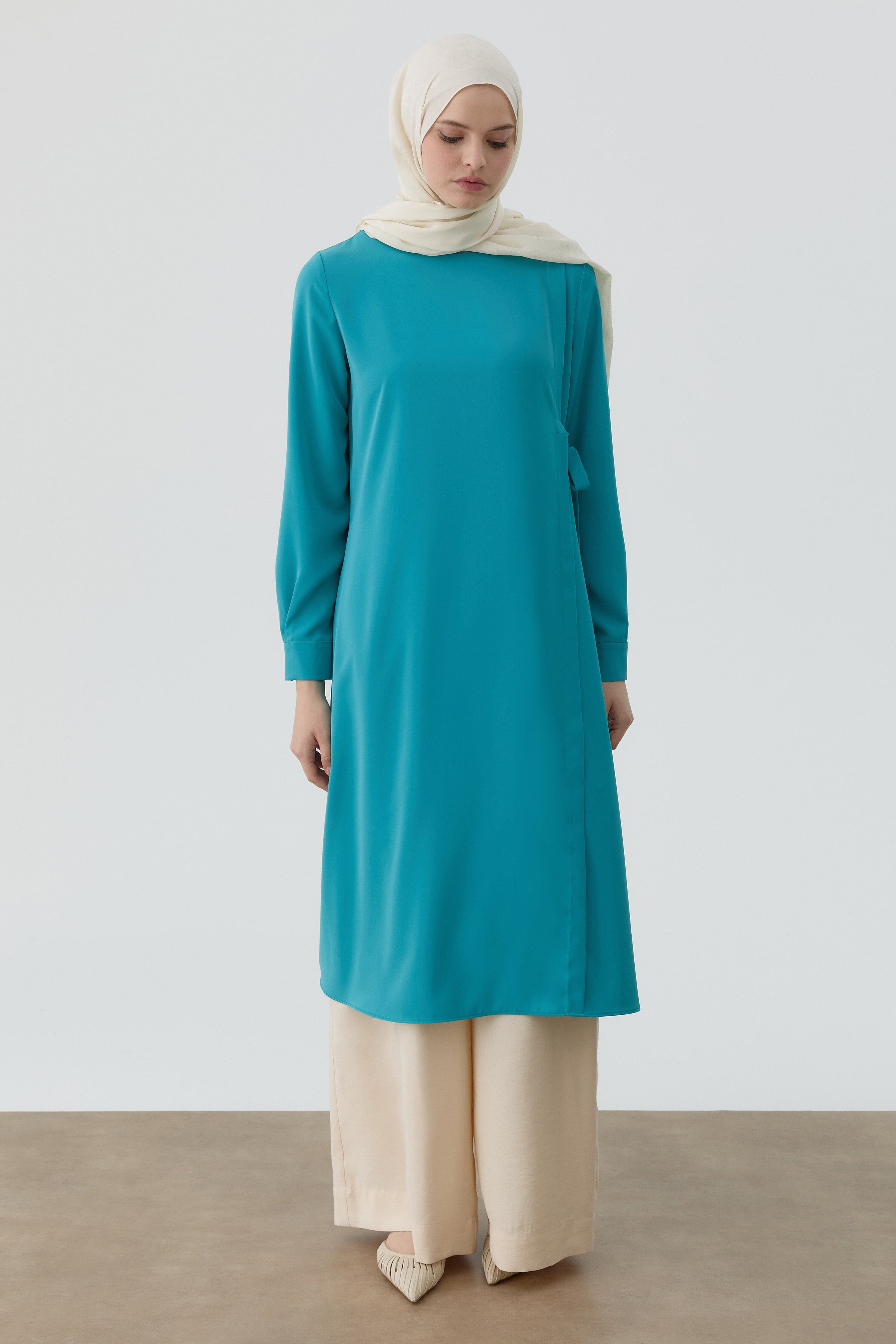 Aller Detaylı Yan Bağlamalı Tunik - Aqua TUGBA