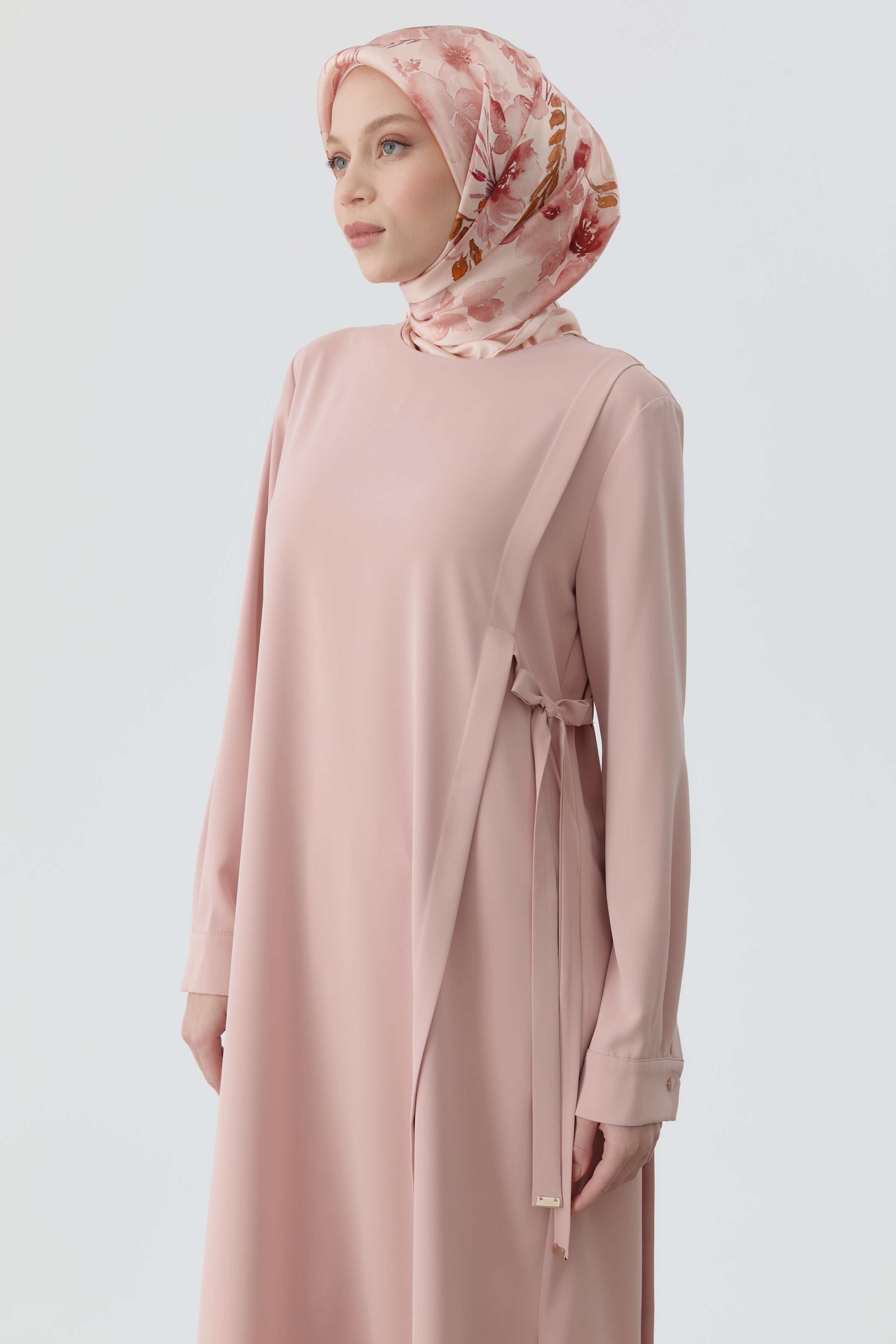 Aller Detaylı Yan Bağlamalı Tunik - Pudra TUGBA