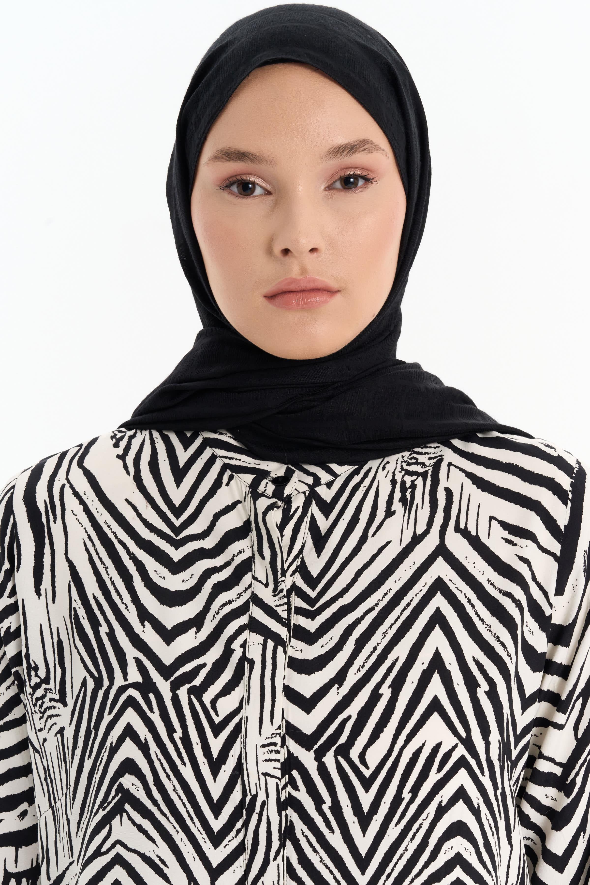 Altıgen Desen Viskon Şal - Siyah TUGBA