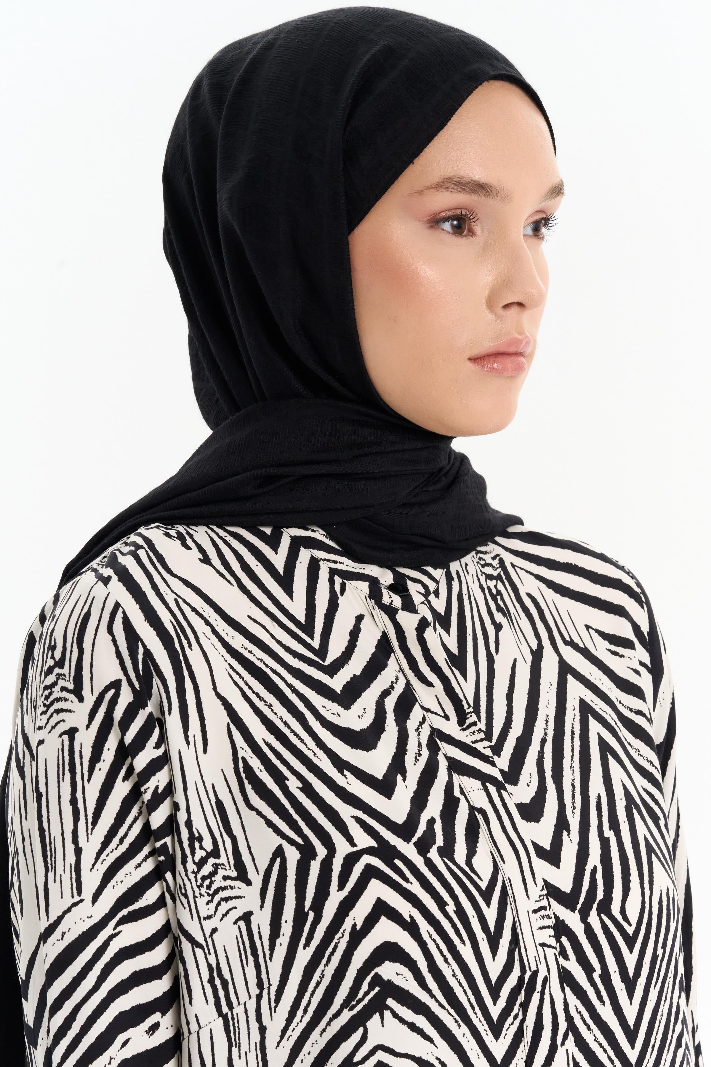 Altıgen Desen Viskon Şal - Siyah TUGBA