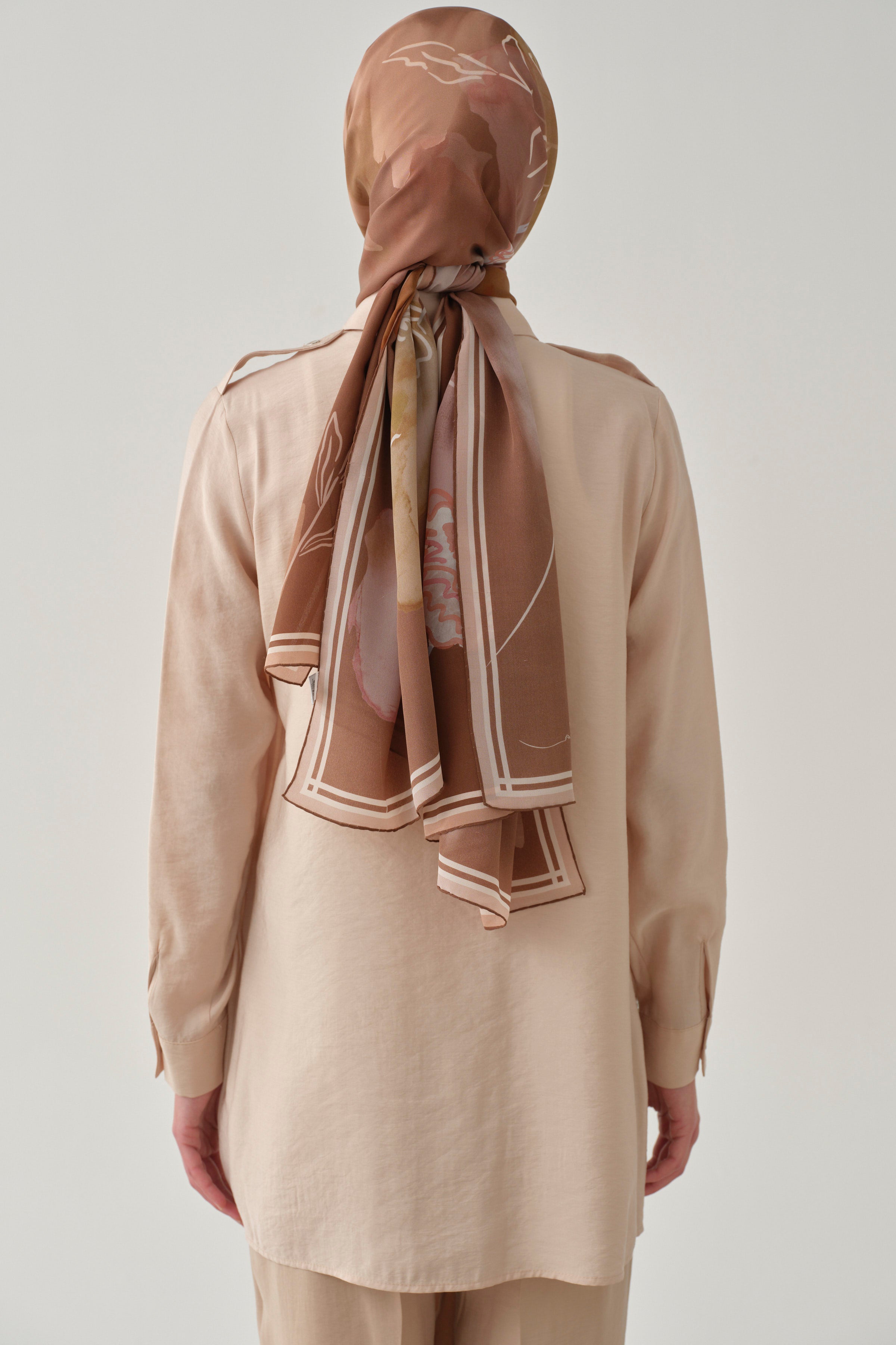 Apoletli Gizli Patlı Tunik - Bej TUGBA