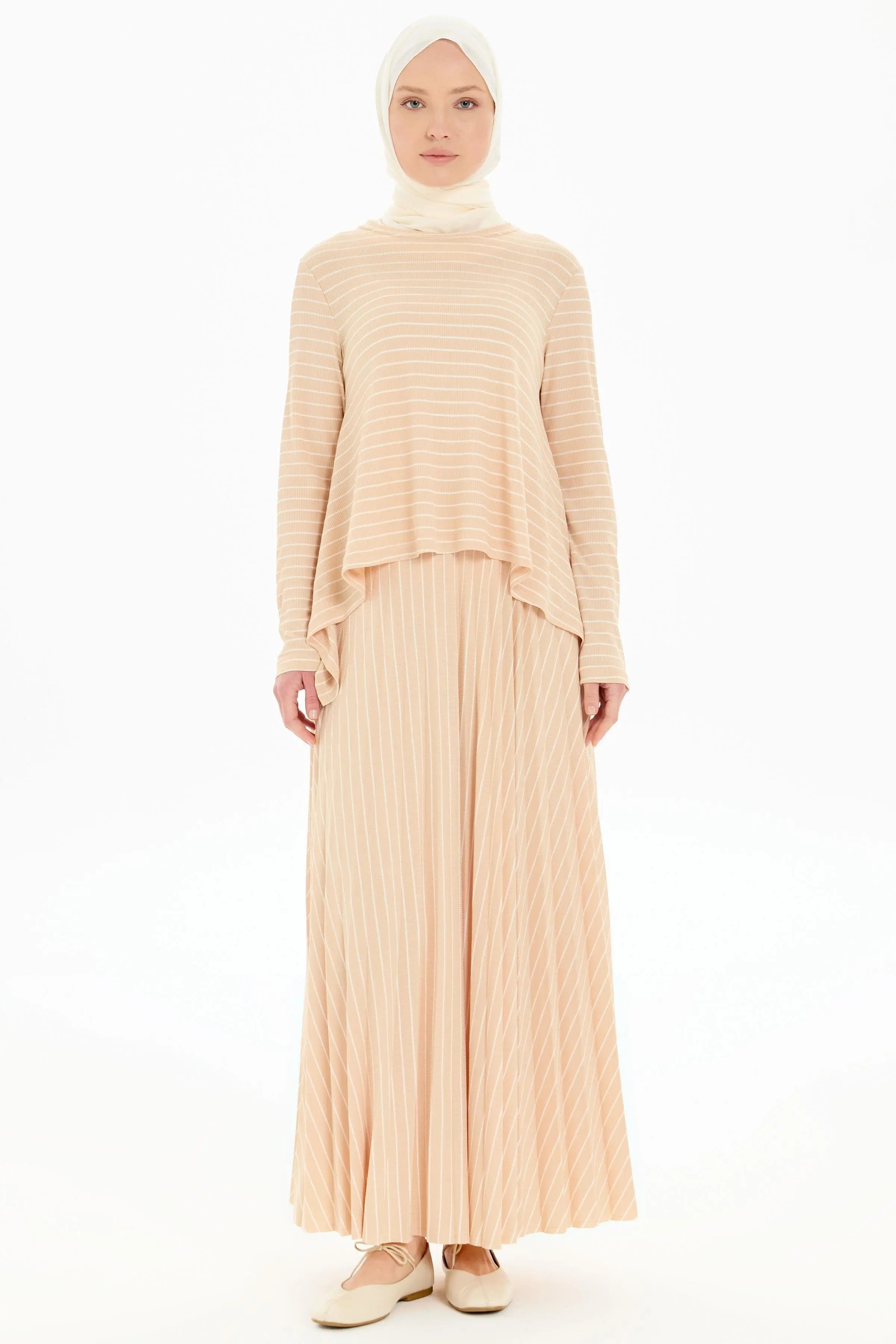 Asimetrik Kesim Bluz Plisoley Etekli Çizgili Takım - Bej TUGBA