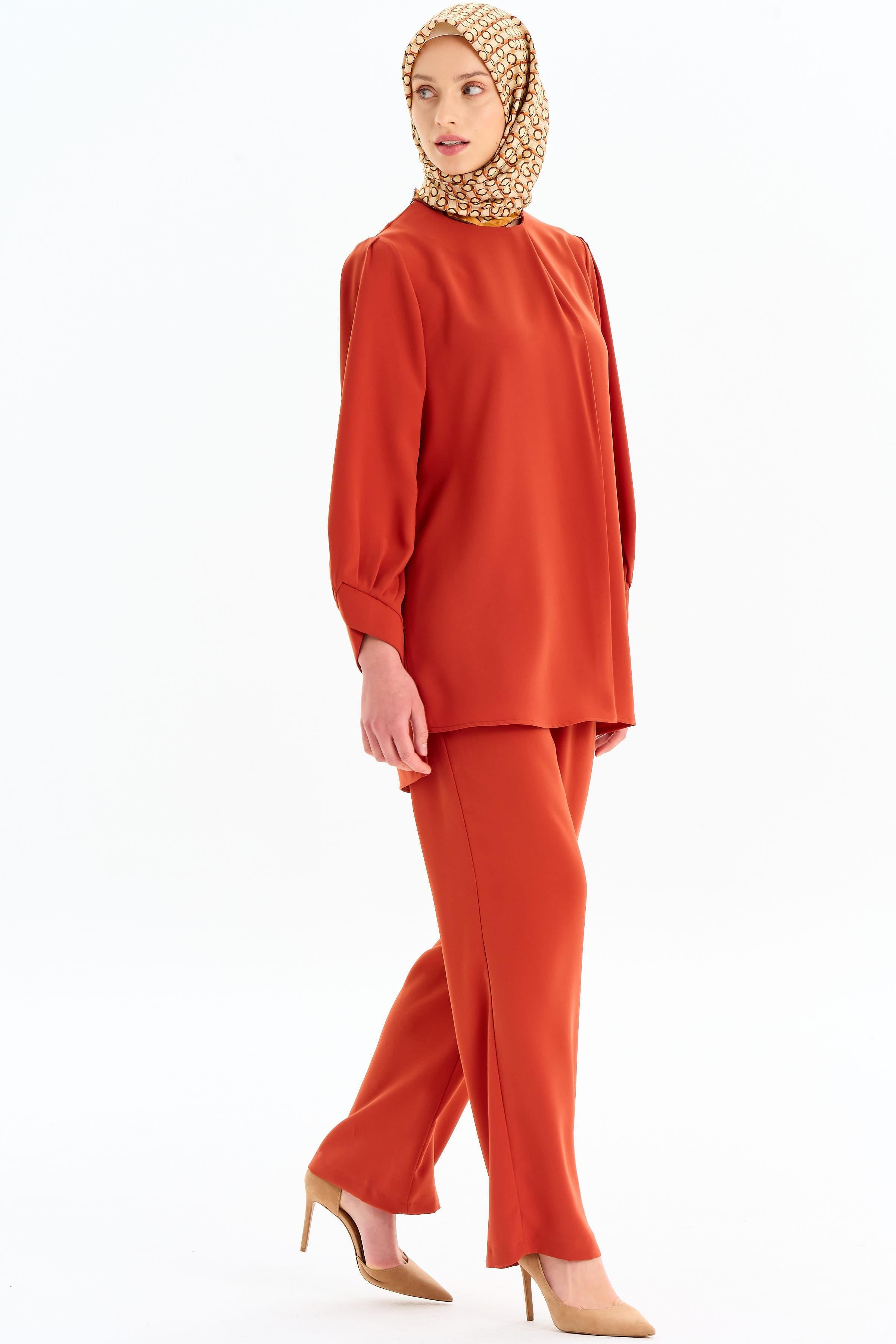 Asimetrik Kol Detaylı Tunik Takım - Kiremit TUGBA