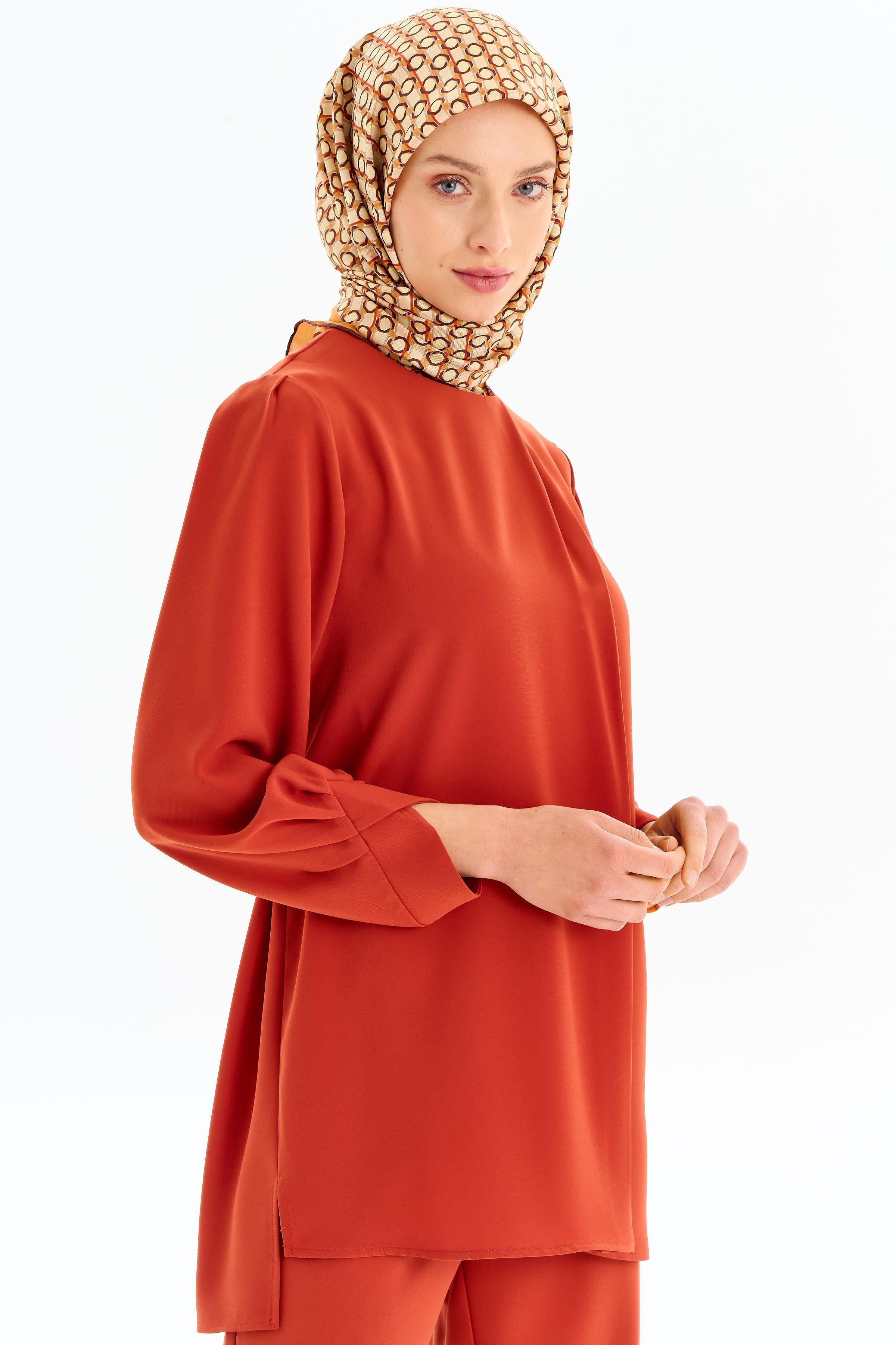 Asimetrik Kol Detaylı Tunik Takım - Kiremit TUGBA