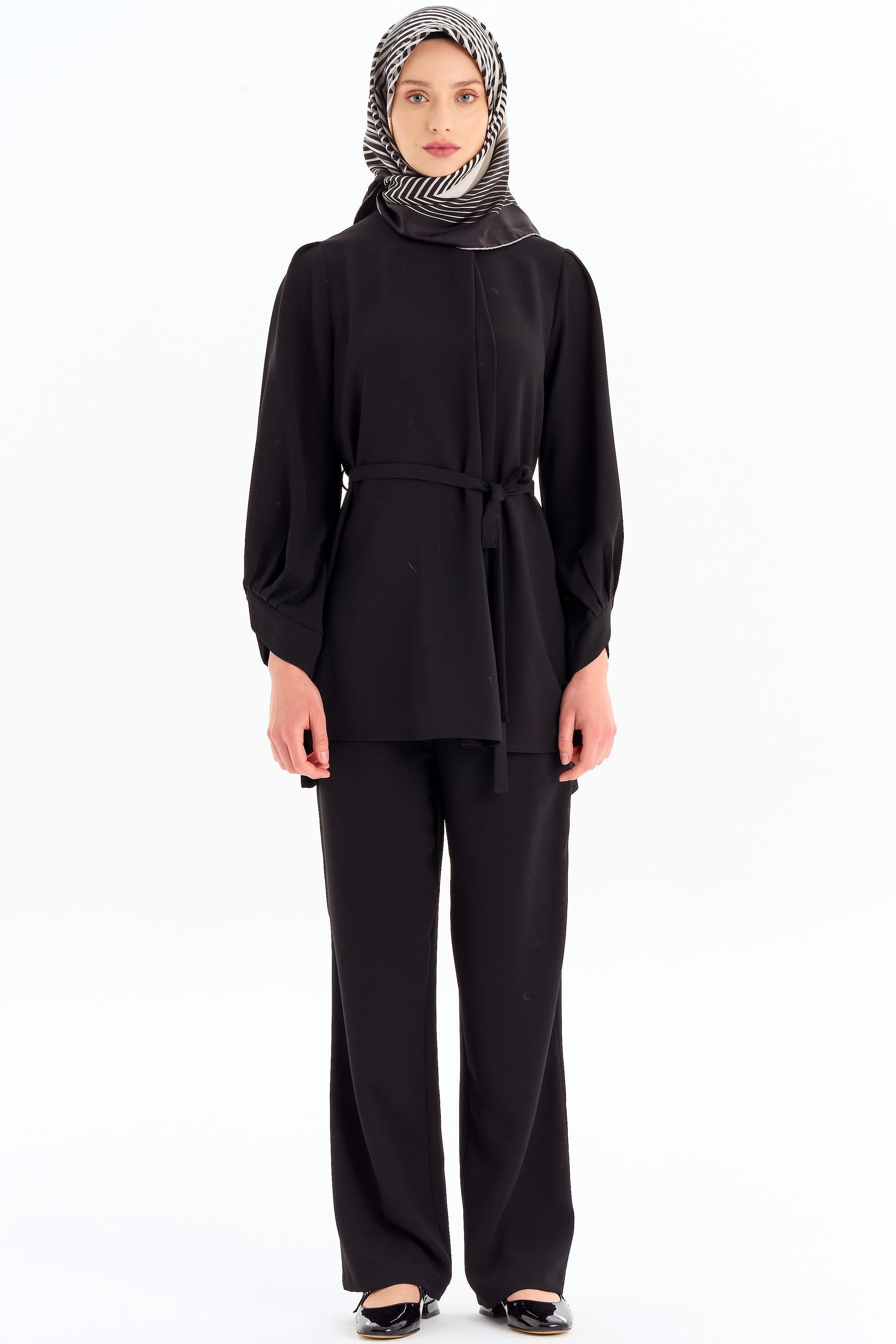 Asimetrik Kol Detaylı Tunik Takım - Siyah TUGBA