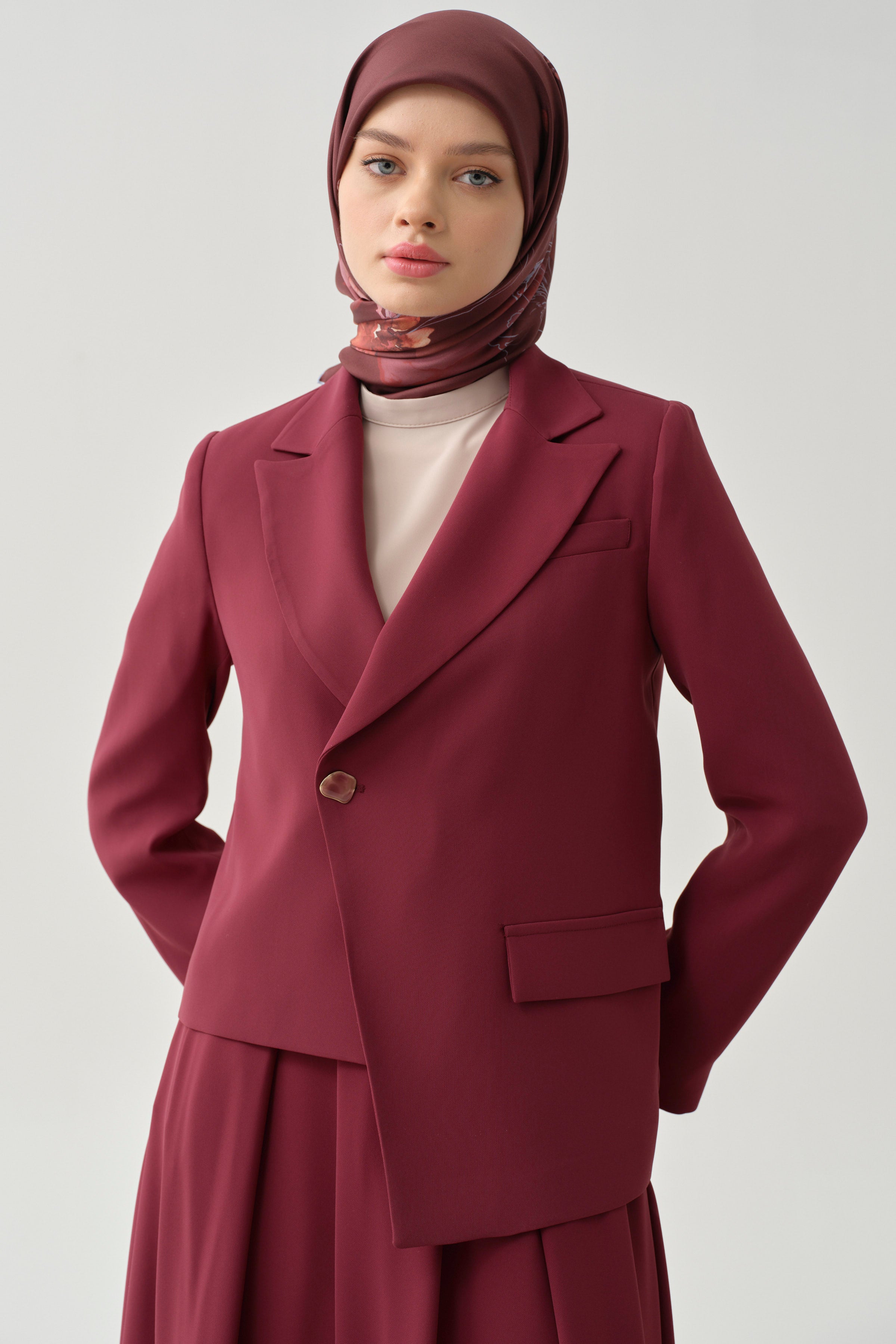 Asimetrik Ters Kruvaze Ceket - Mürdüm TUGBA