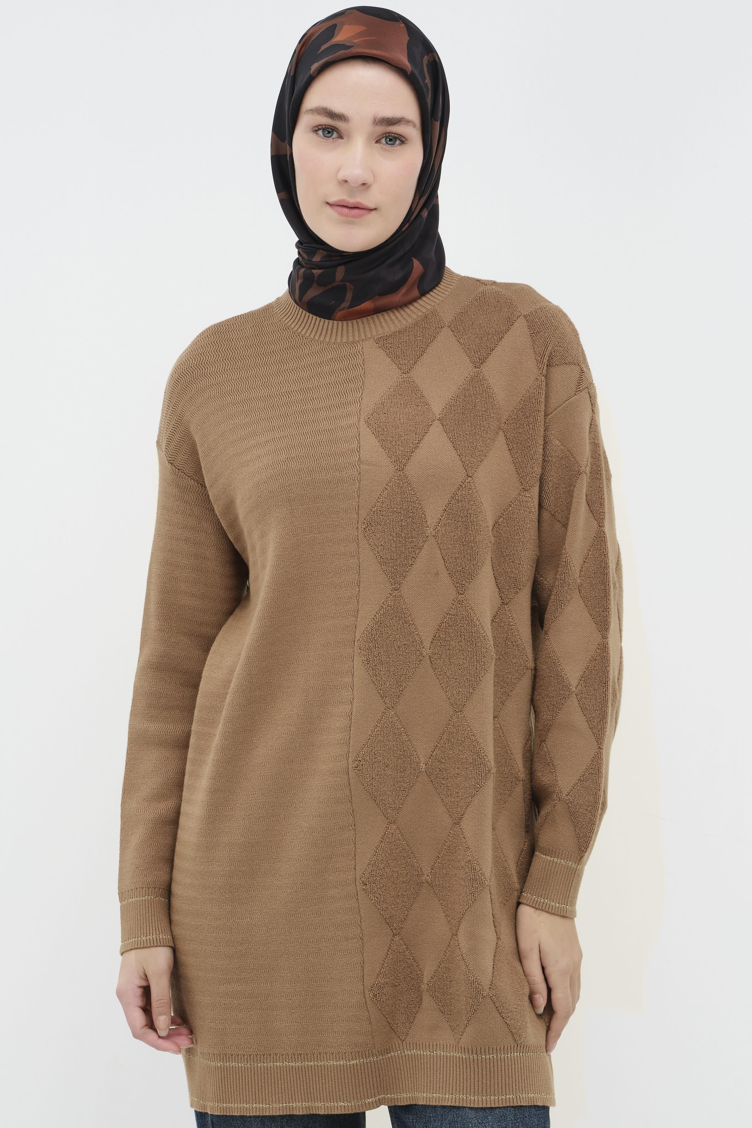 Baklava Desen Triko Tunik - Camel TUGBA