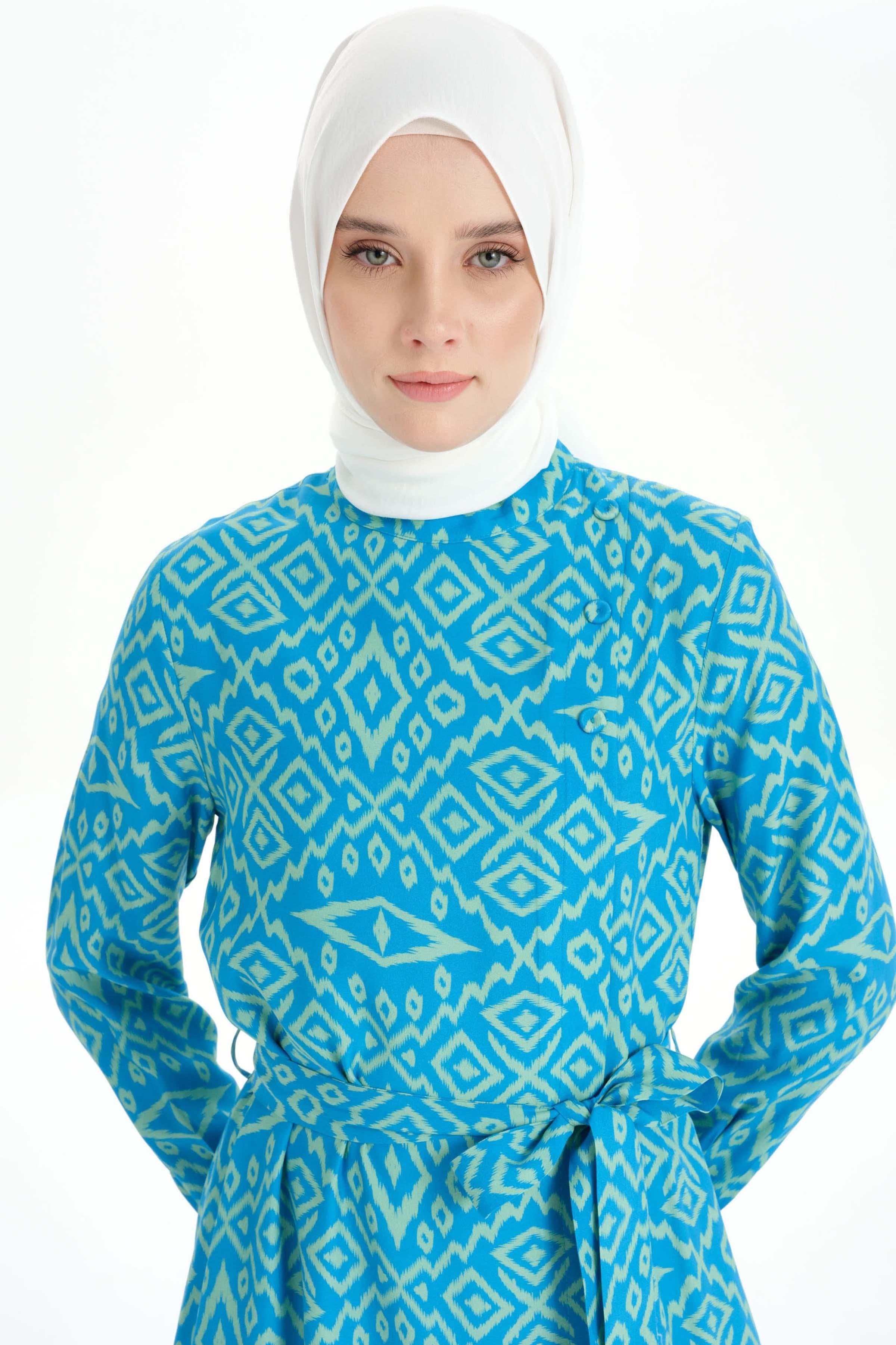 Baklava Desenli Bel Kuşaklı Elbise - Yeşil TUGBA