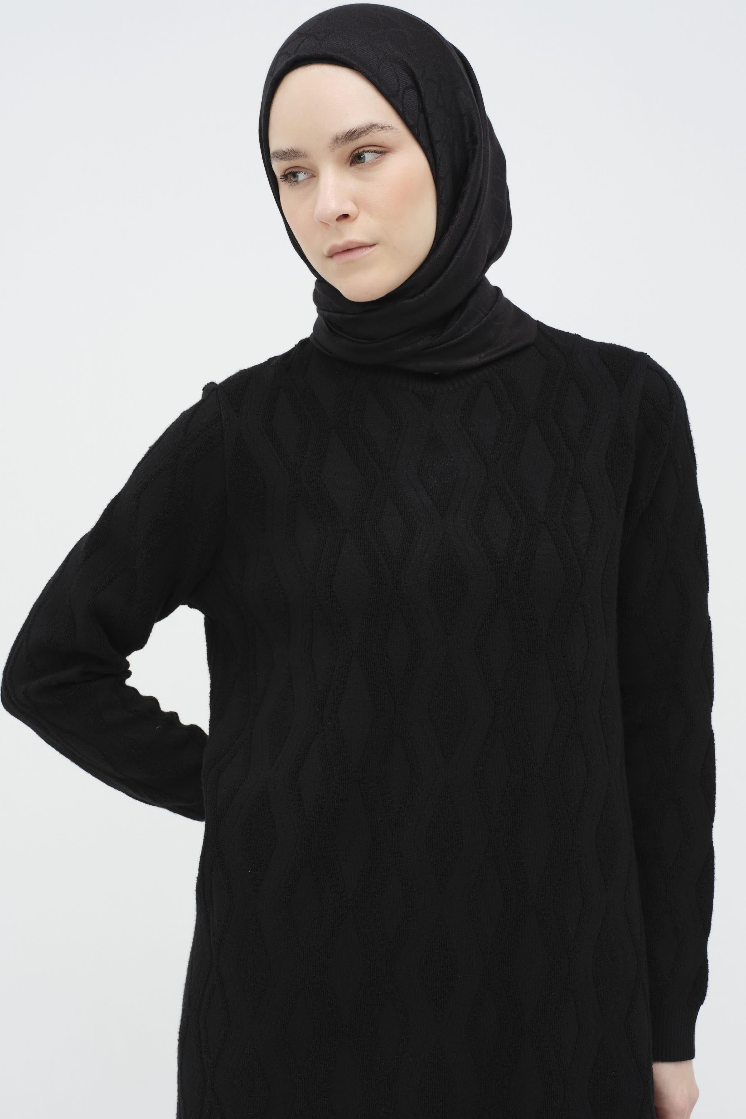 Baklava Desenli Triko Tunik - Siyah TUGBA