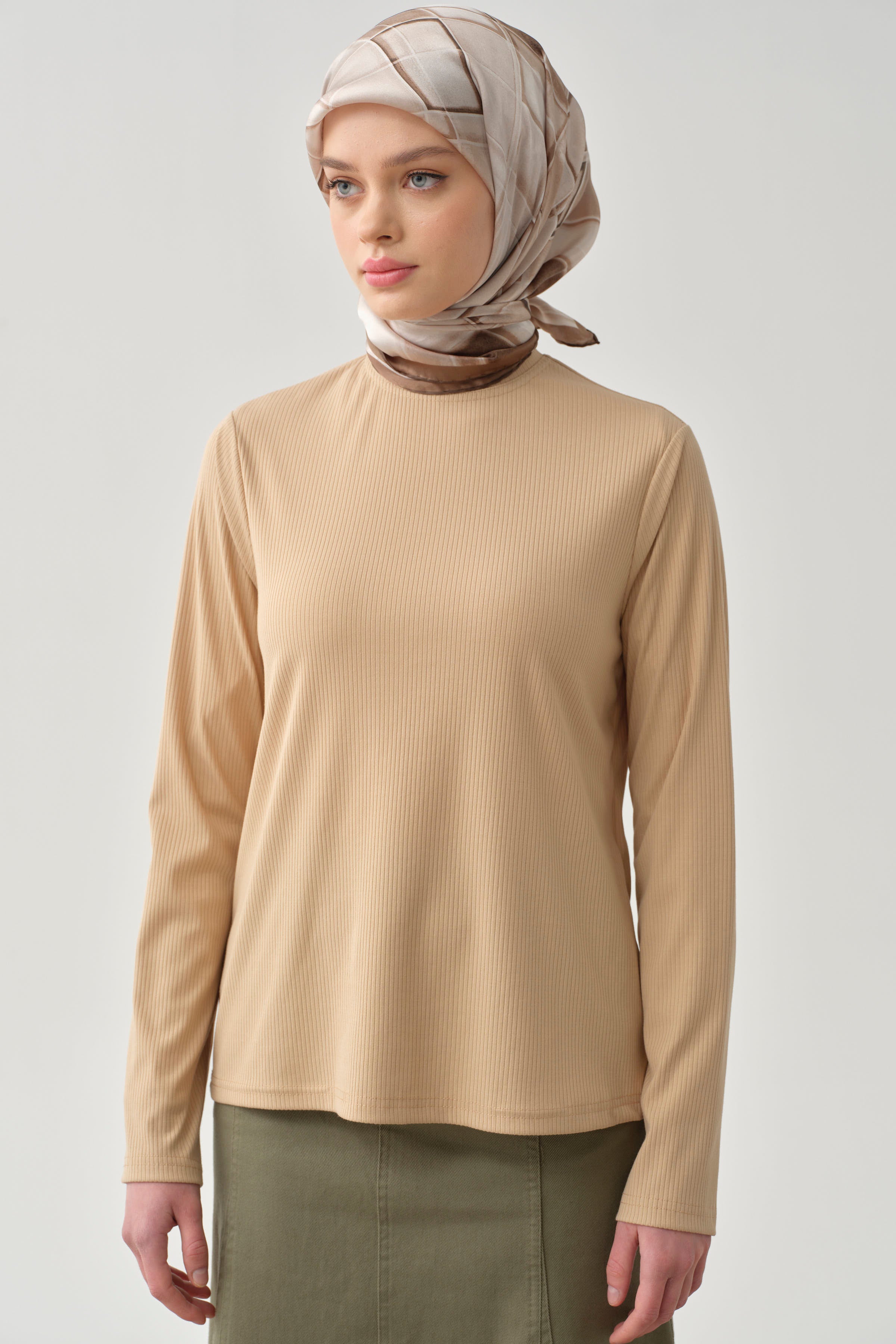 Balıkçı Yaka Örme Bluz - Bej TUGBA