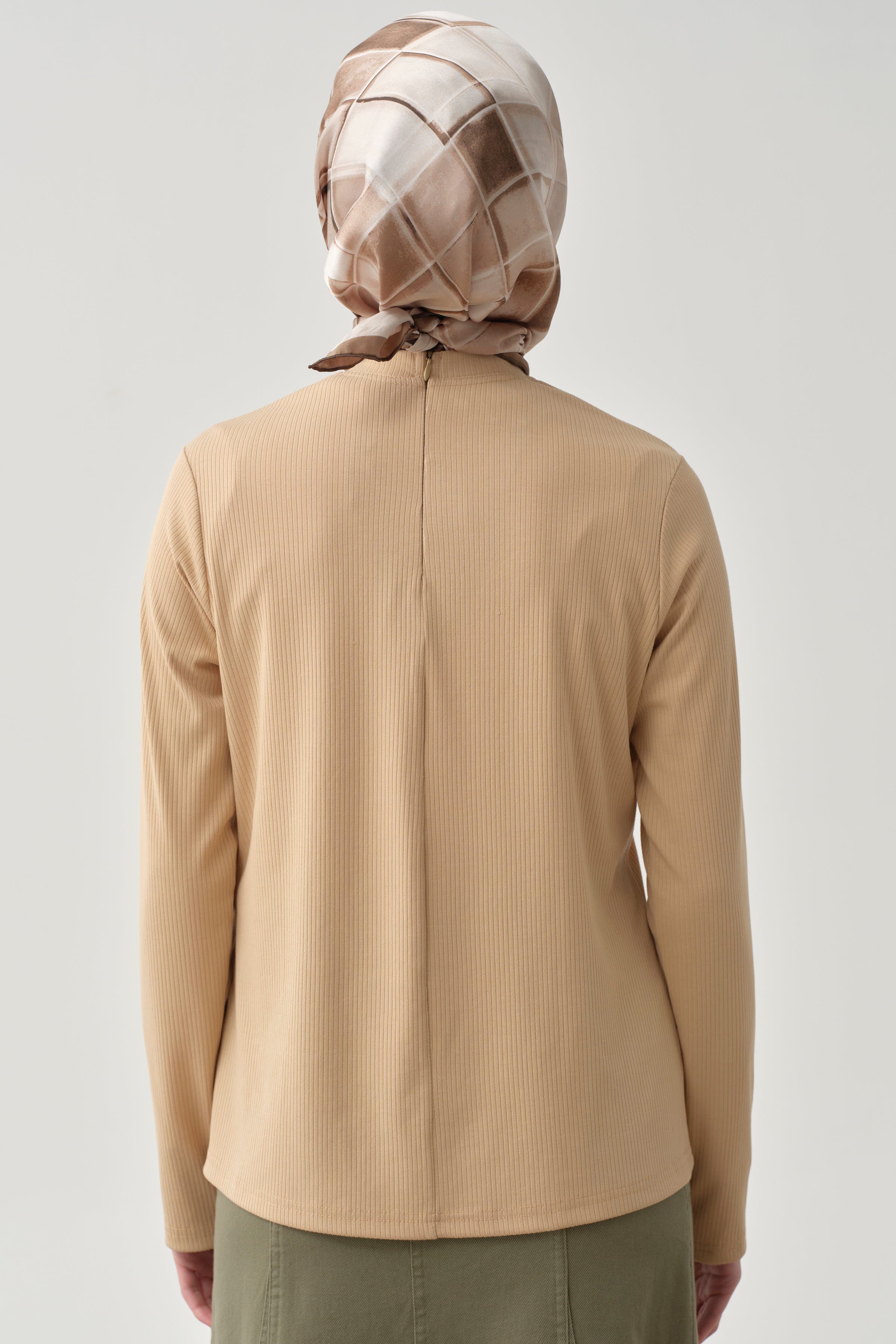 Balıkçı Yaka Örme Bluz - Bej TUGBA