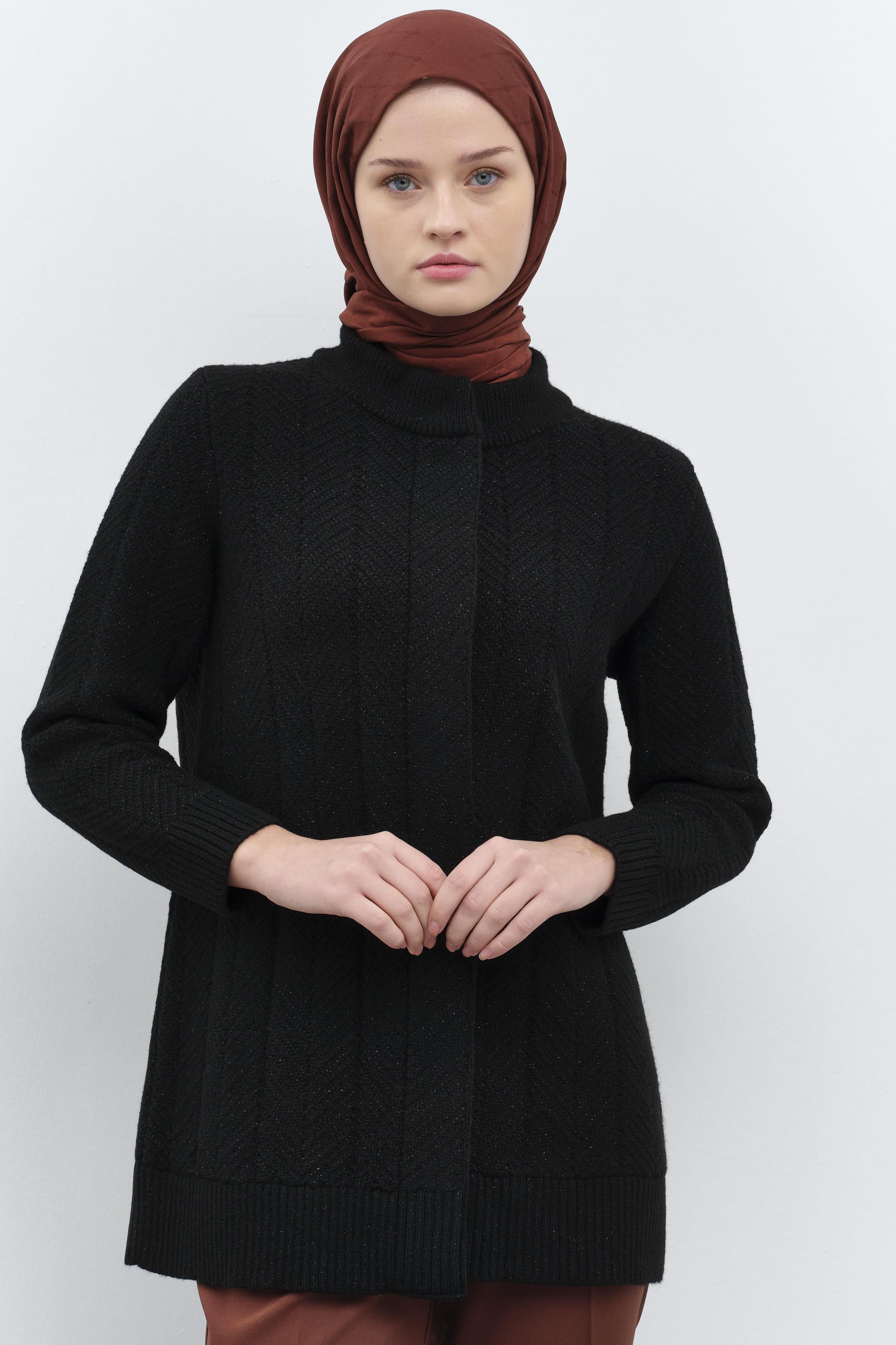 Balıkçı Yaka Triko Hırka - Siyah TUGBA