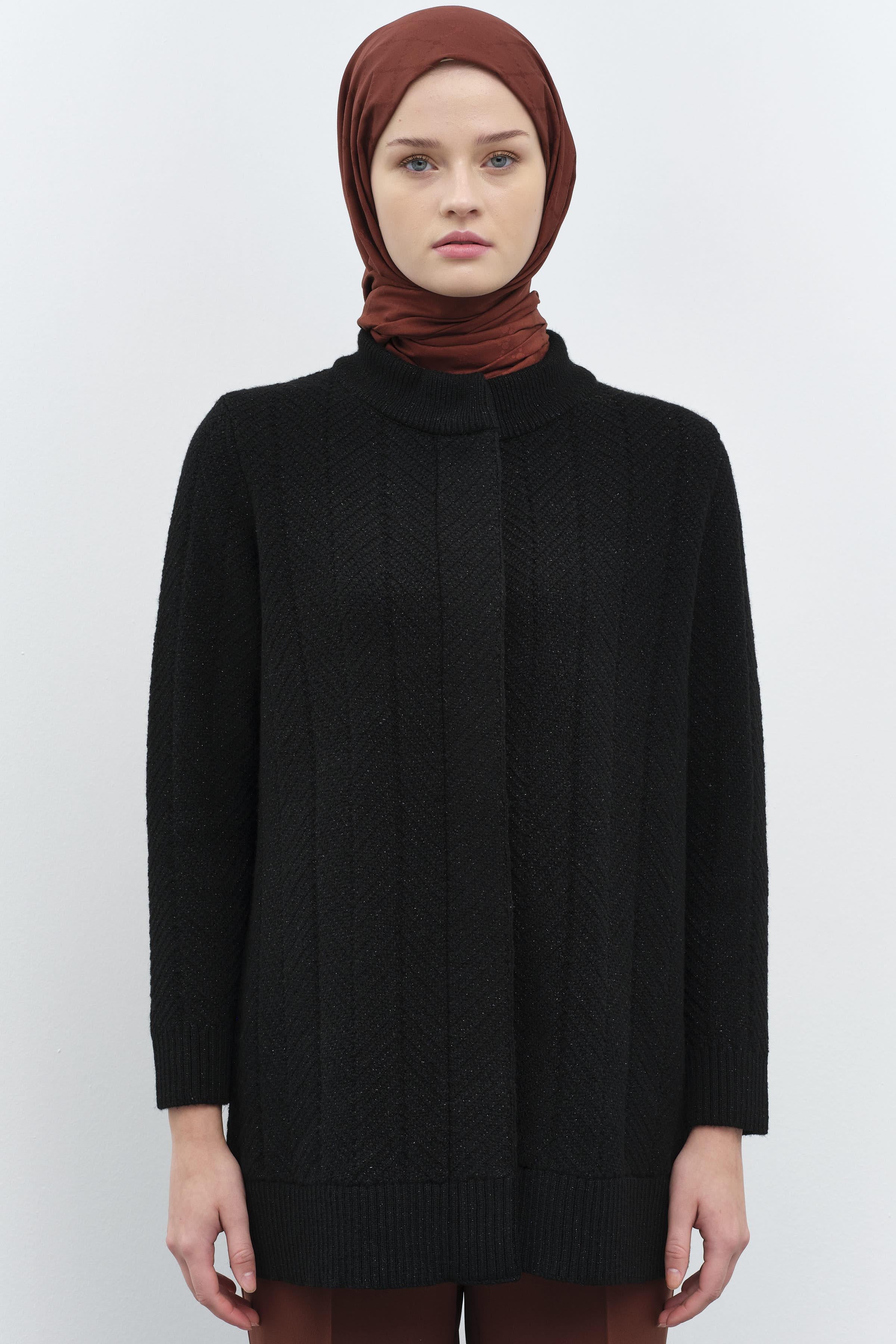 Balıkçı Yaka Triko Hırka - Siyah TUGBA