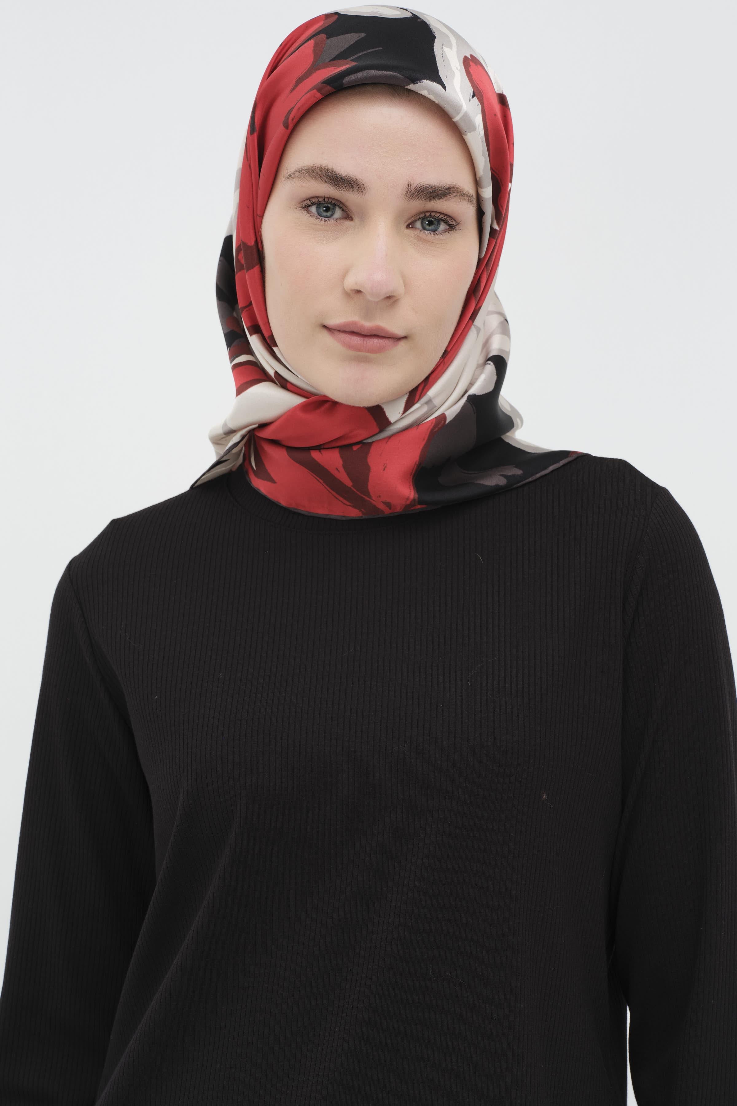 Balıkçı Yakalı Örme Bluz - Siyah TUGBA