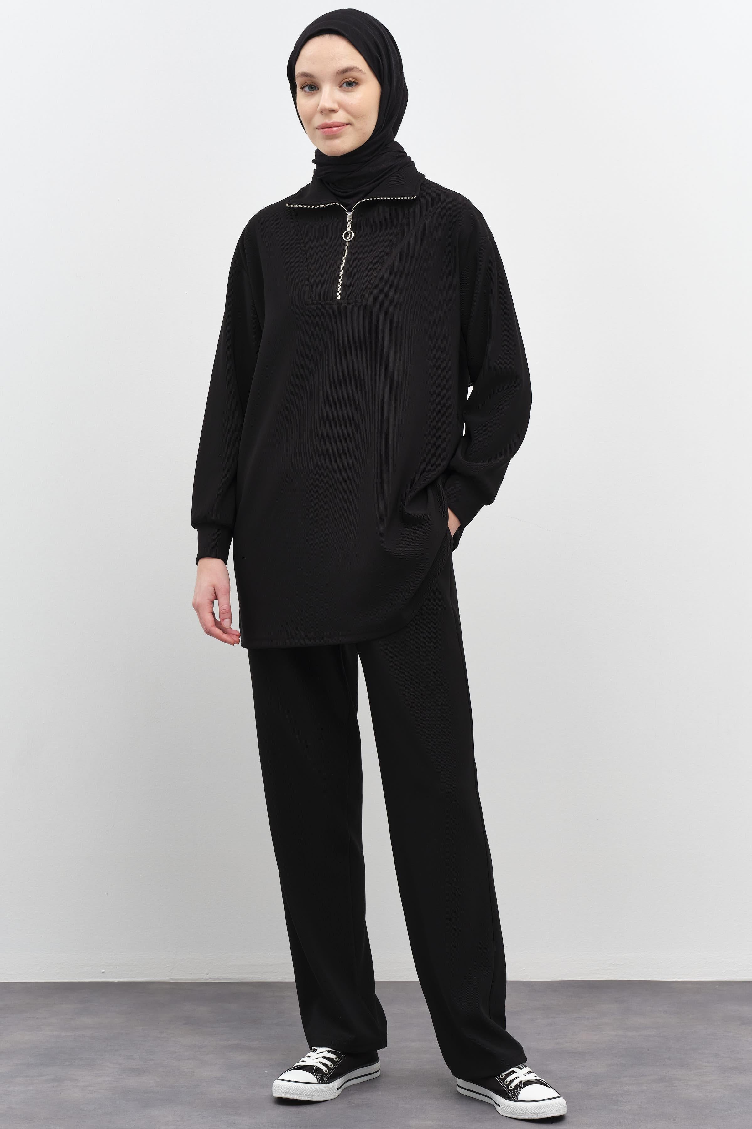 Balıkçı Yakalı Tunik Pantolon Örme Takım - Siyah TUGBA