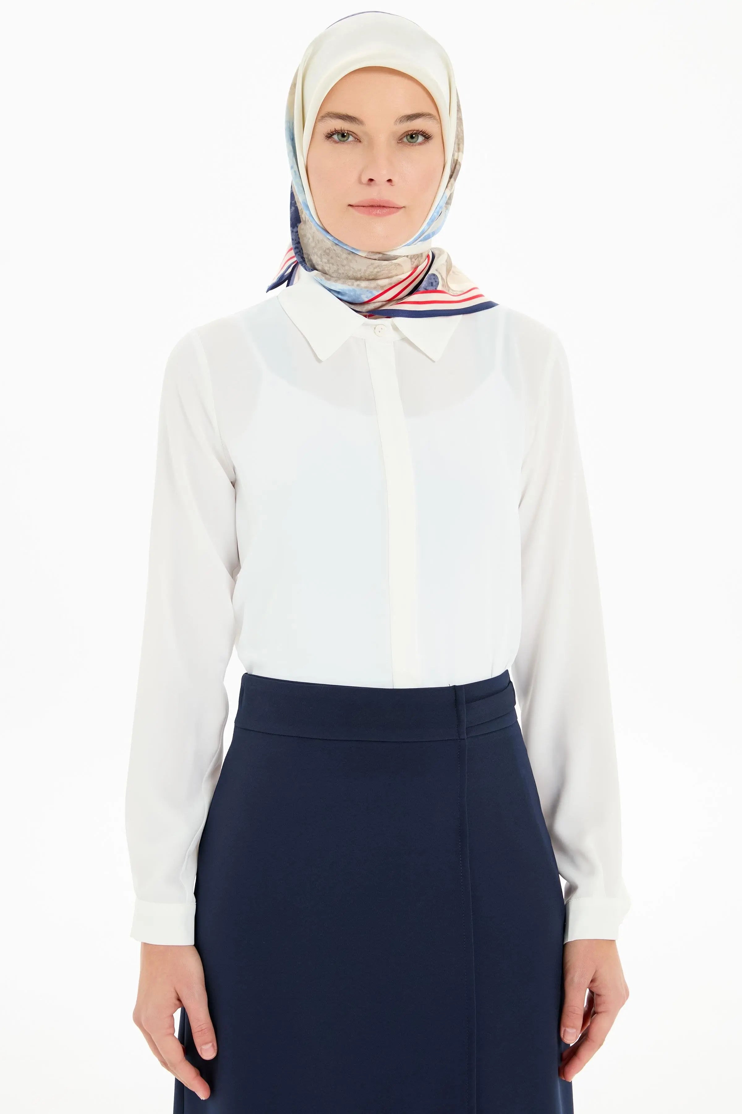 Basic Gizli Patlı Gömlek - Ekru TUGBA