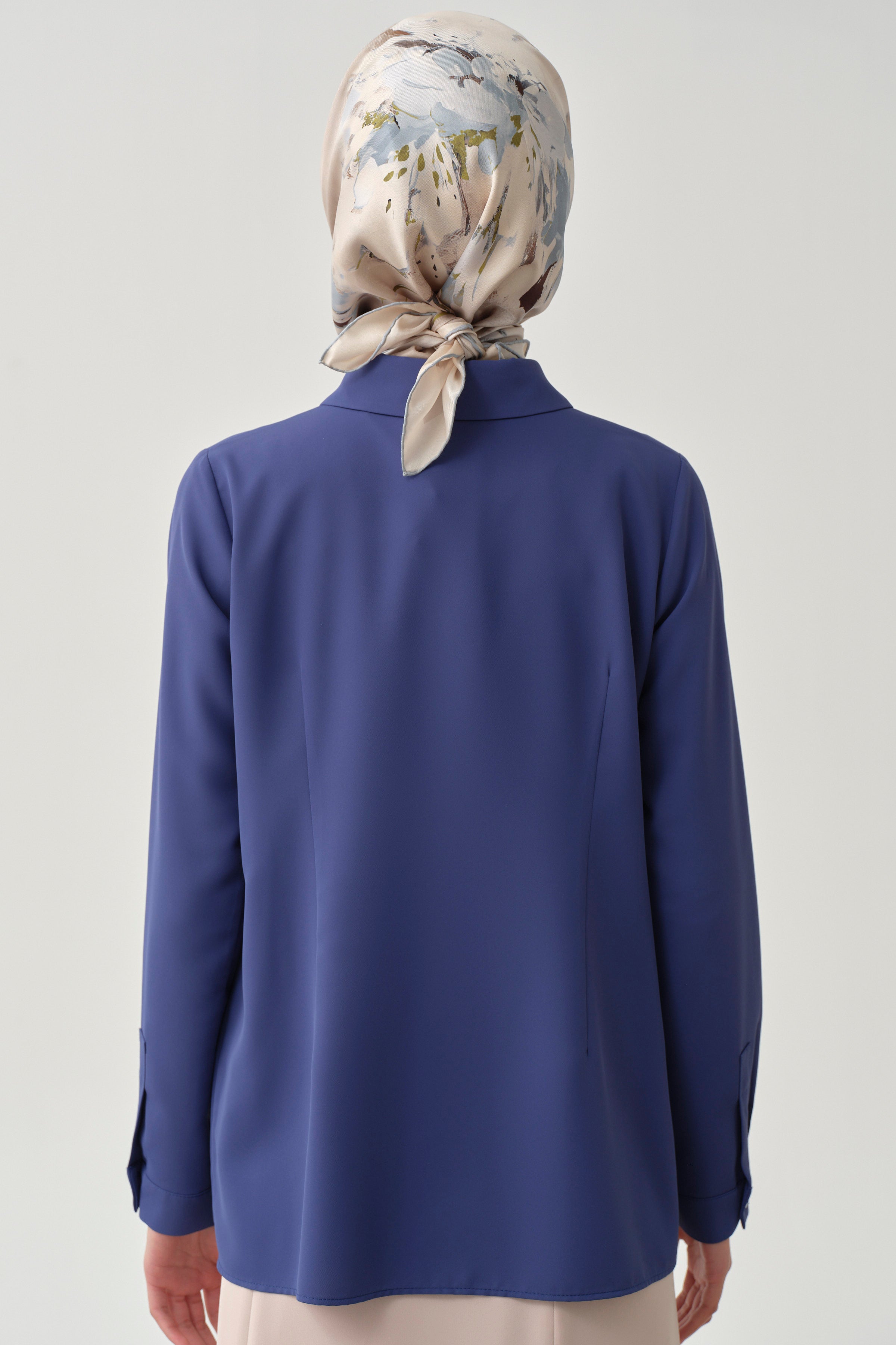 Basic Gizli Patlı Gömlek - Lacivert TUGBA