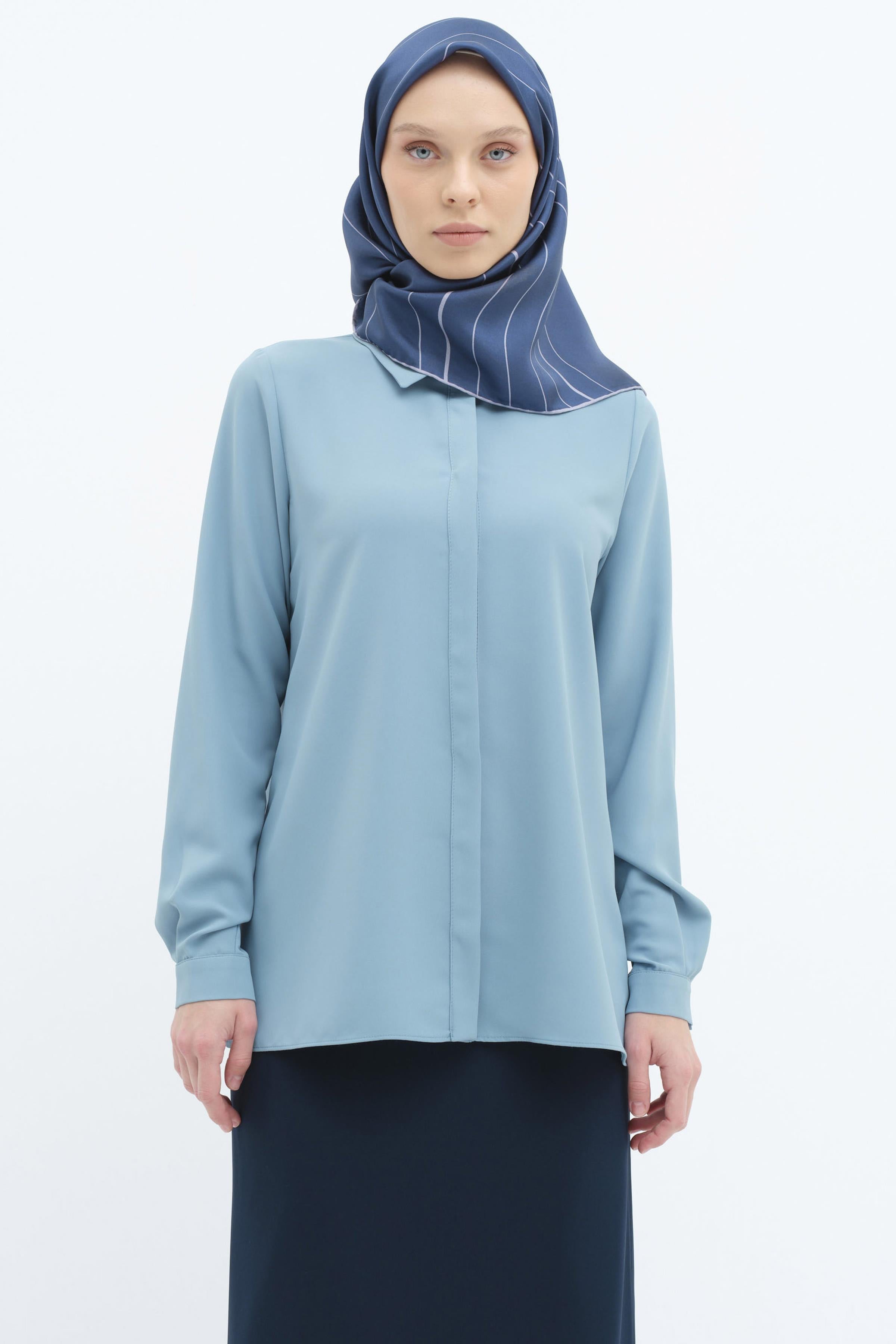 Basic Gizli Patlı Gömlek - Mavi TUGBA