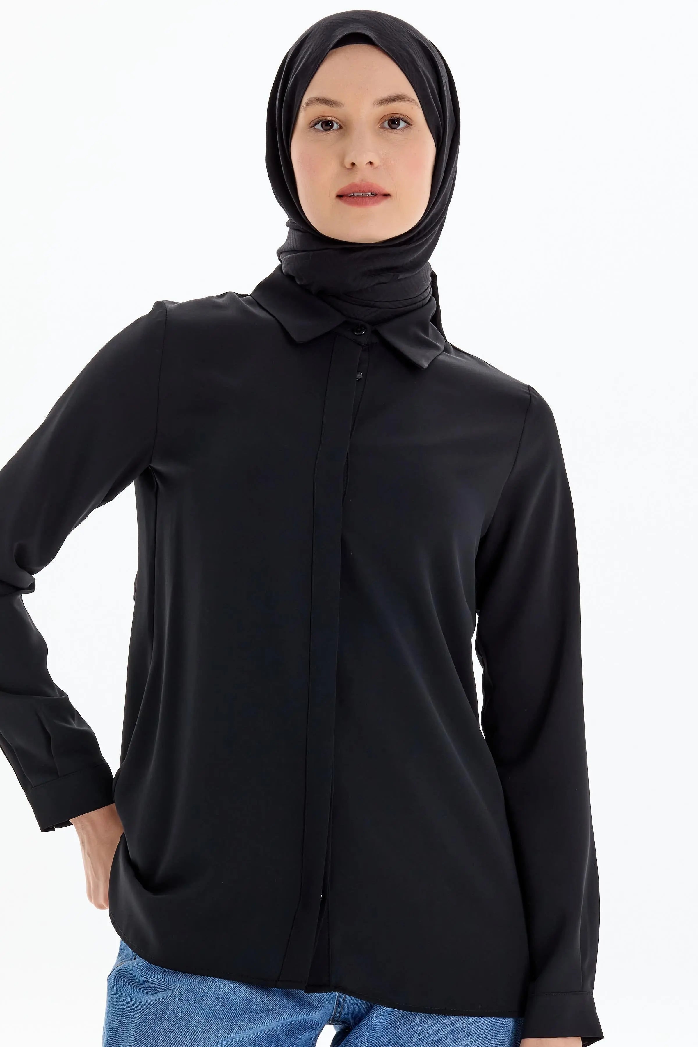 Basic Gizli Patlı Gömlek - Siyah TUGBA