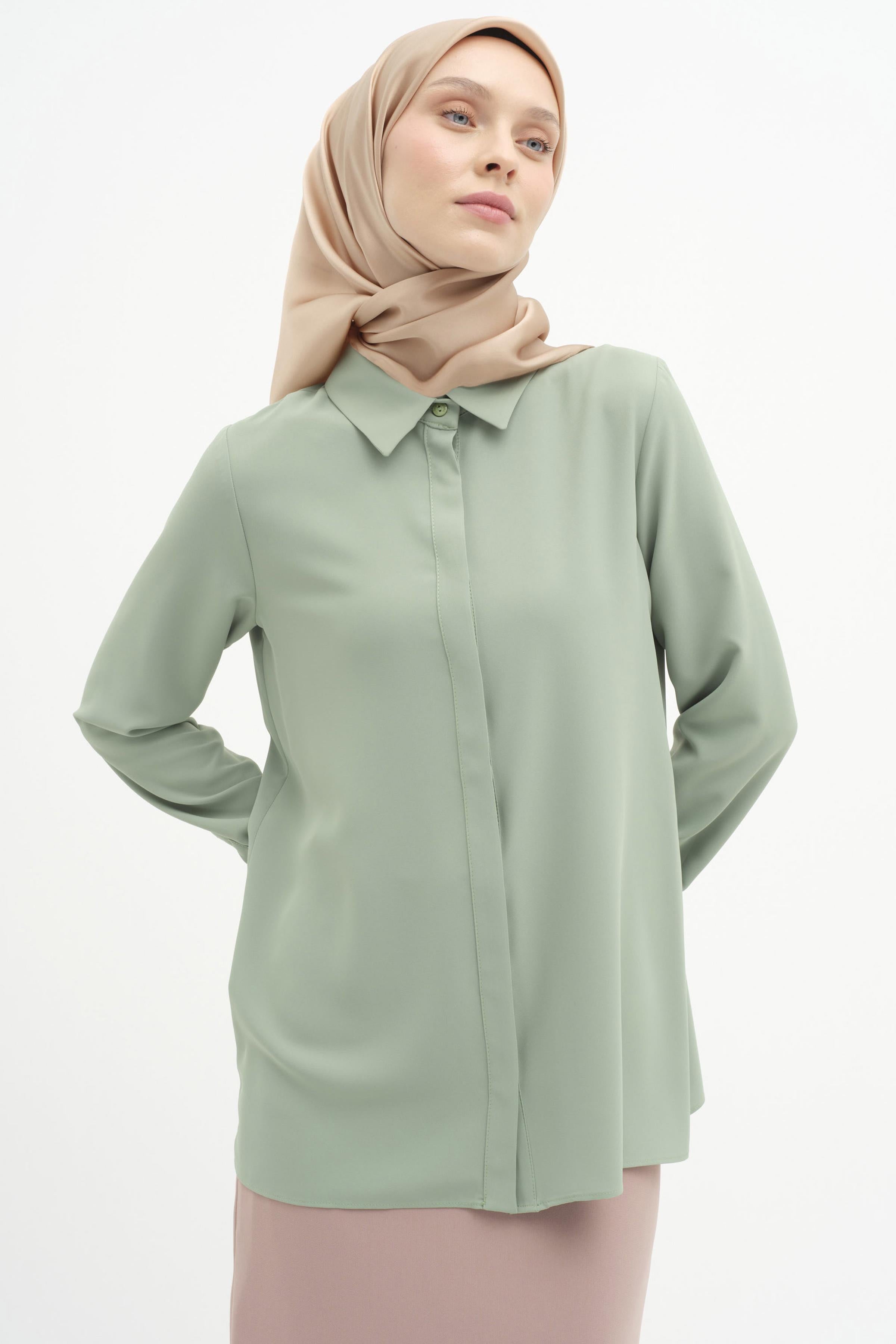 Basic Gizli Patlı Gömlek - Yeşil TUGBA