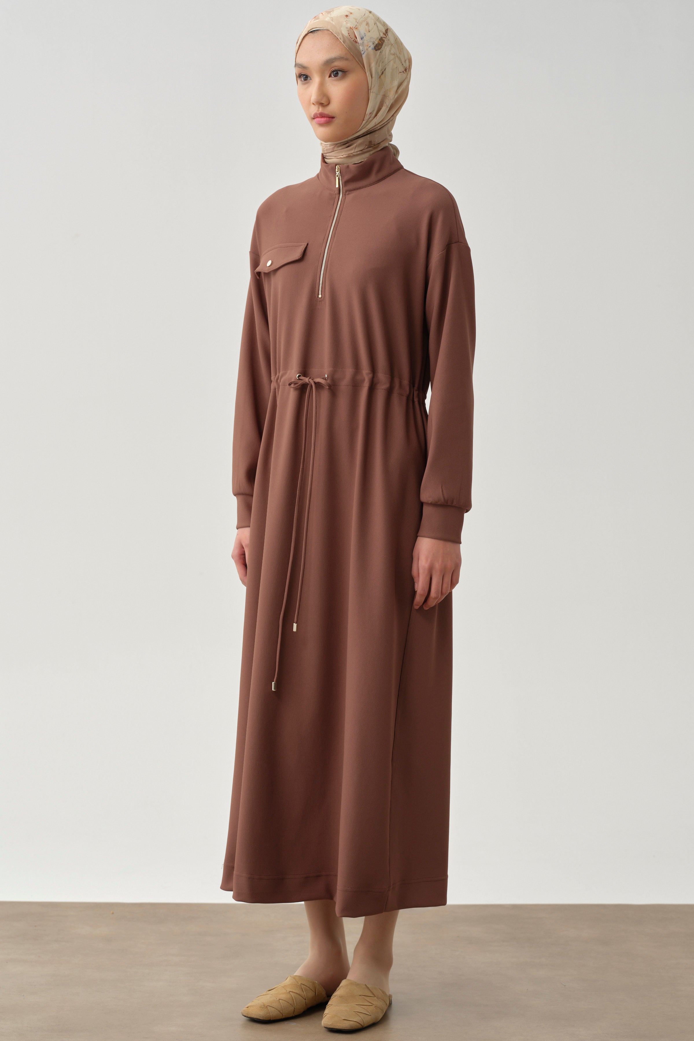 Bel Bağcıklı Örme Elbise - Kahve TUGBA