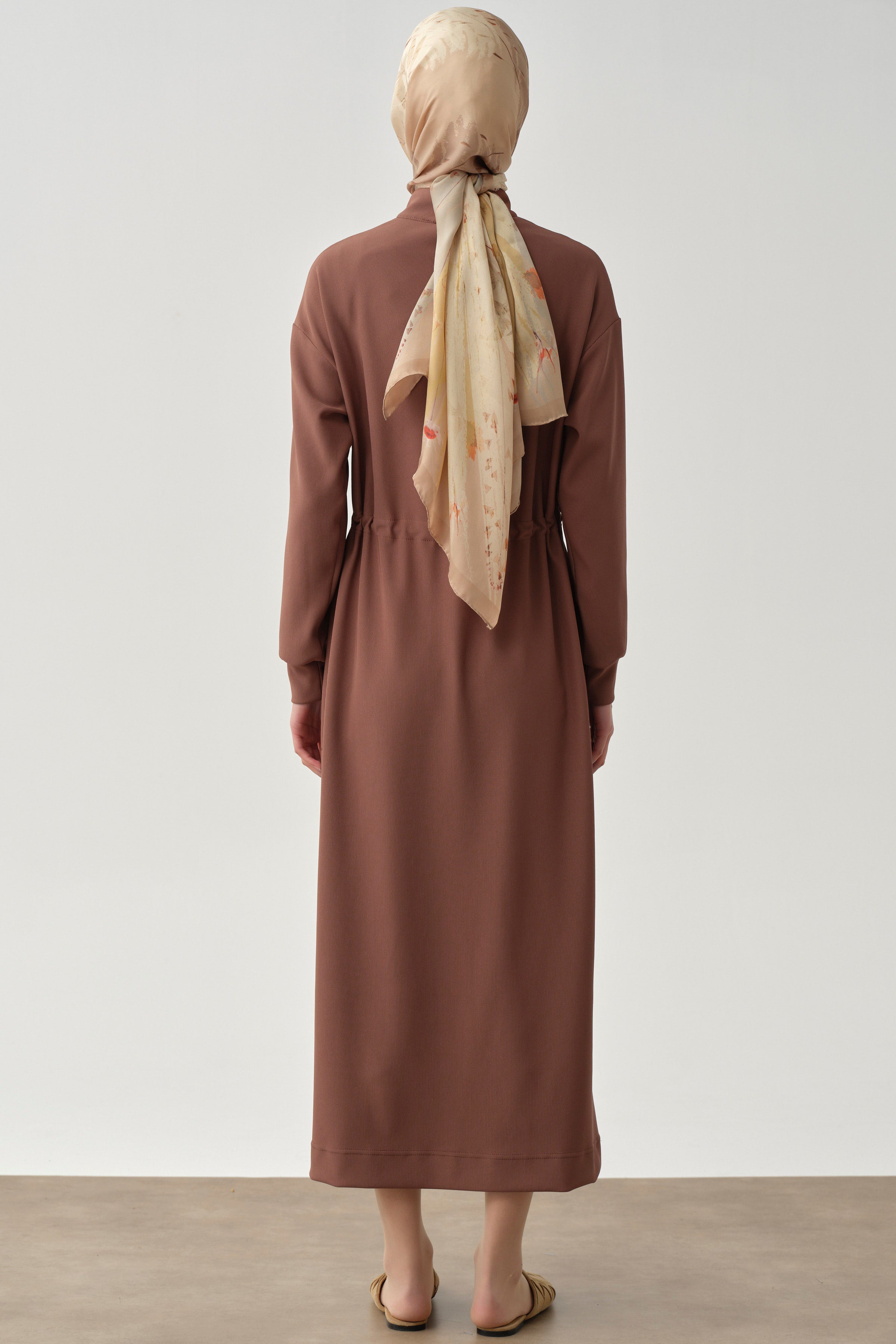 Bel Bağcıklı Örme Elbise - Kahve TUGBA