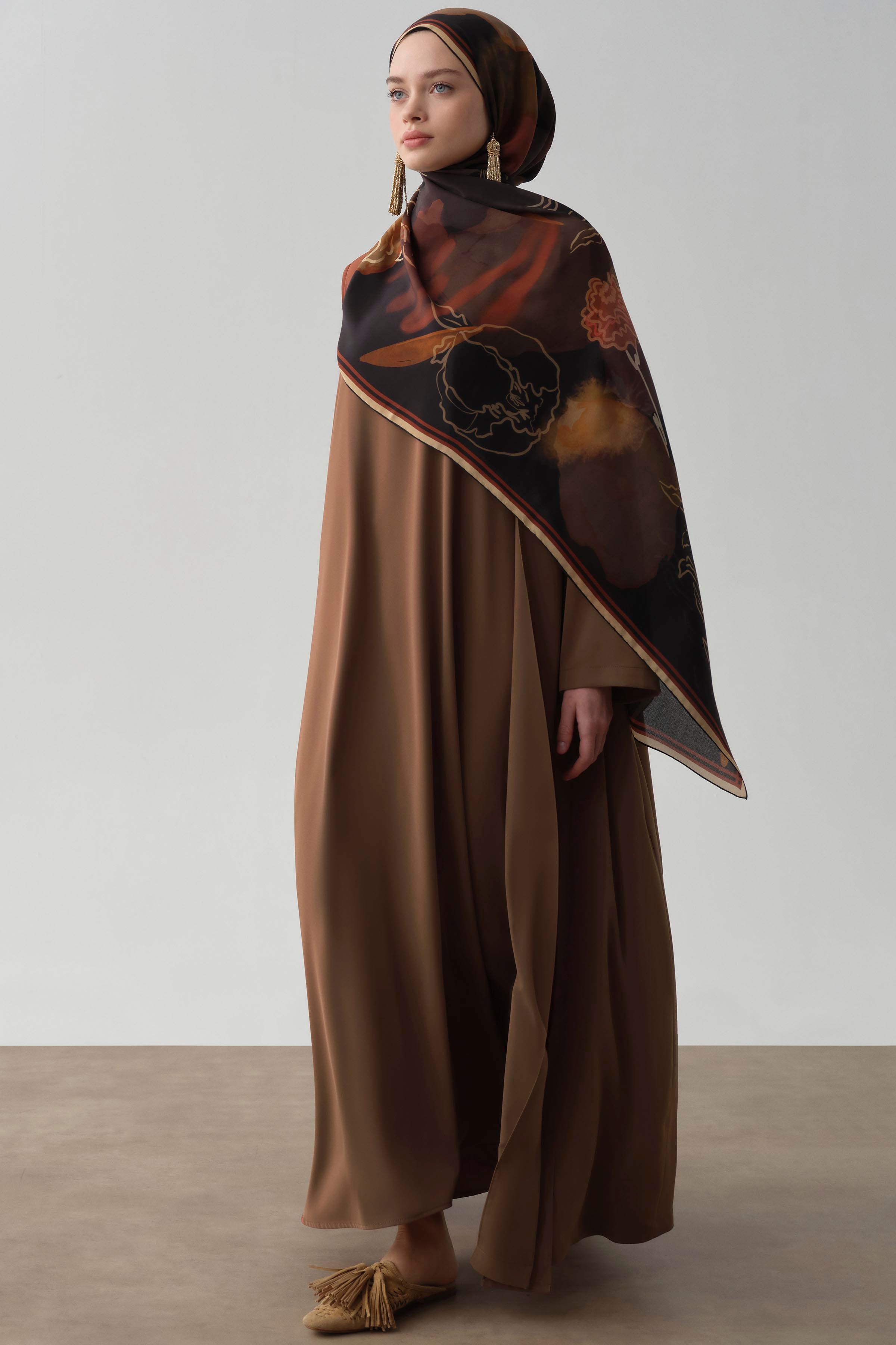 Bel Bağlama Detaylı Abaya - Taba TUGBA