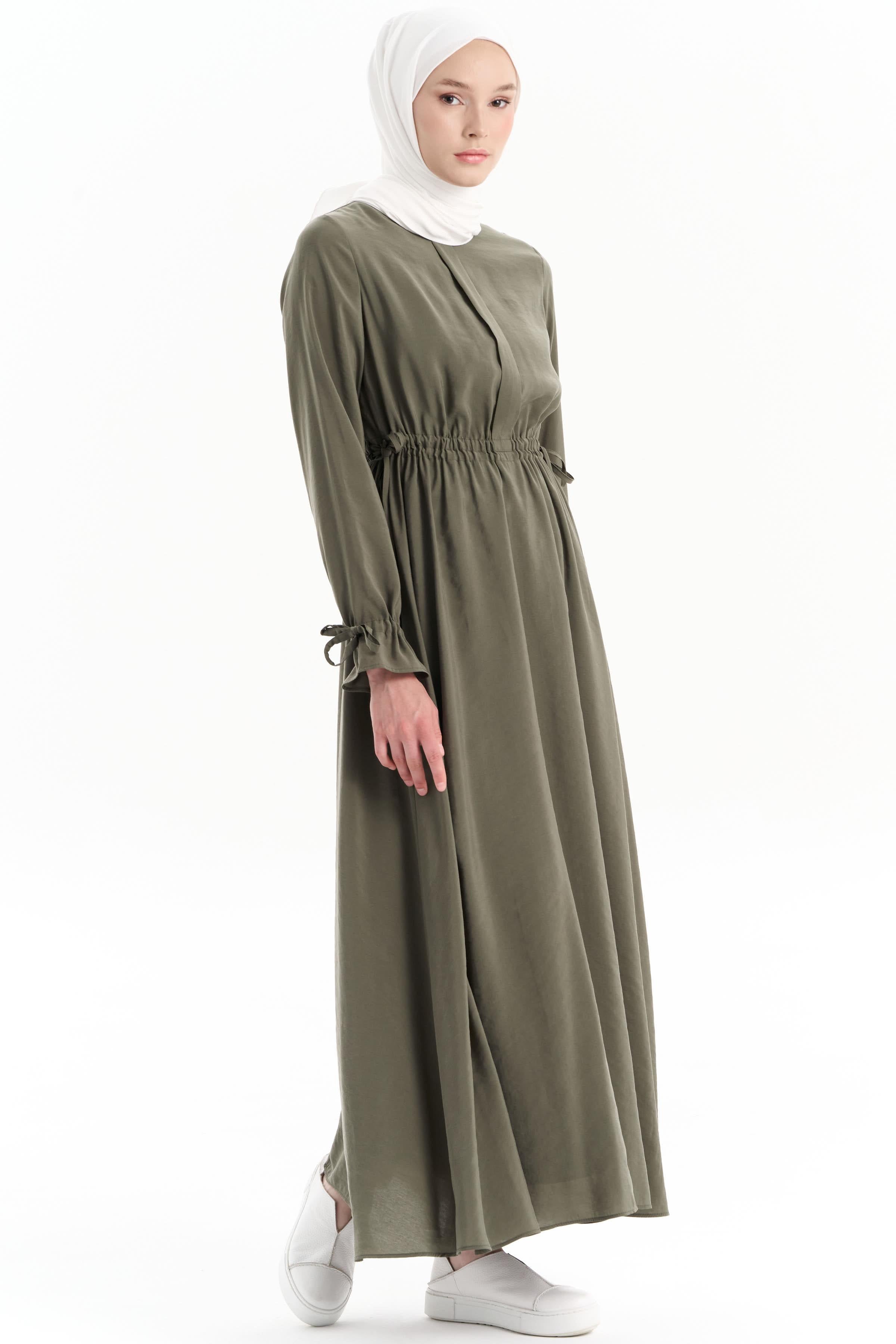 Bel Büzgülü Hakim Yakalı Elbise - Haki TUGBA