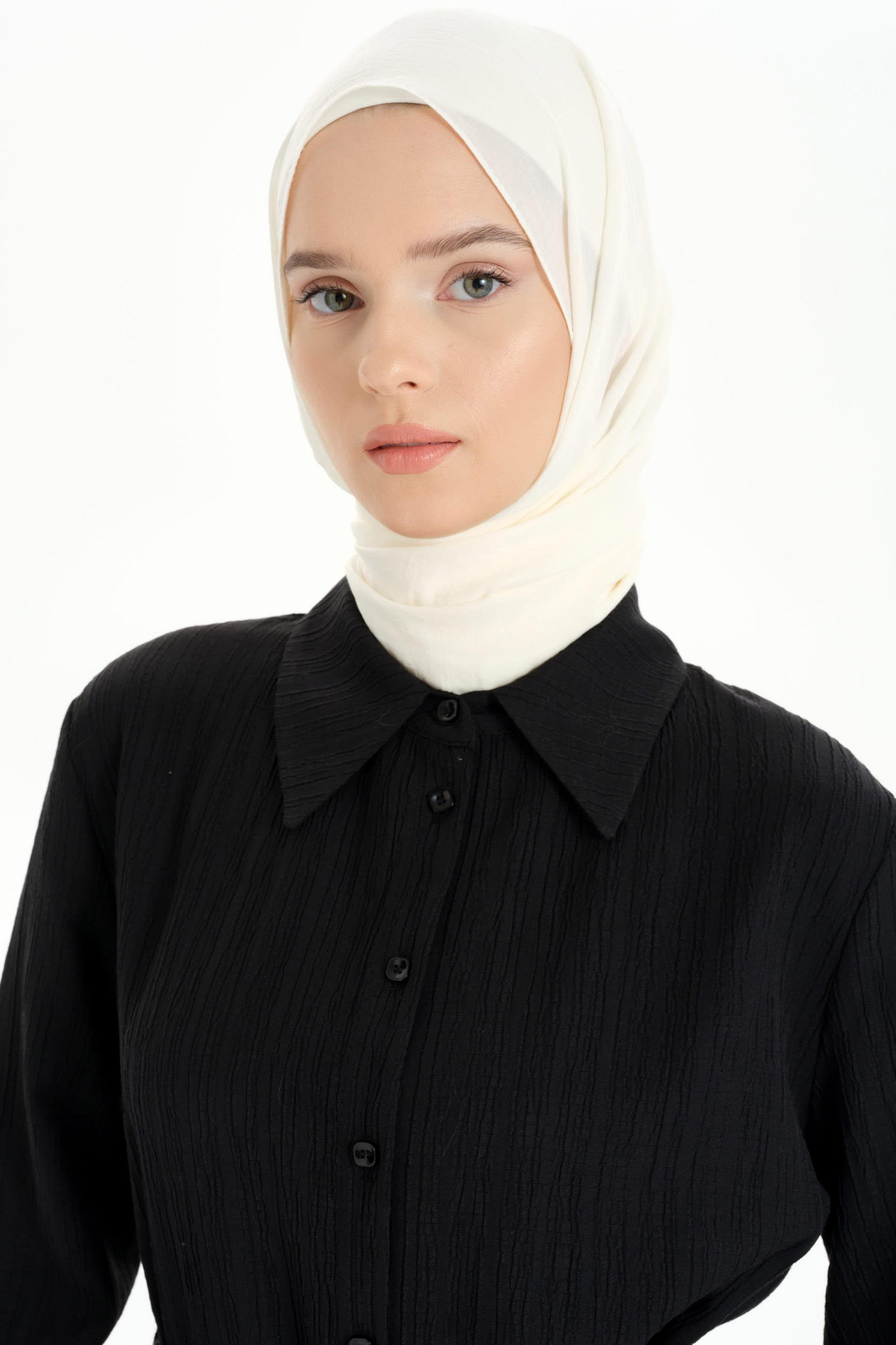 Bel Kuşaklı Uzun Tunik - Siyah TUGBA