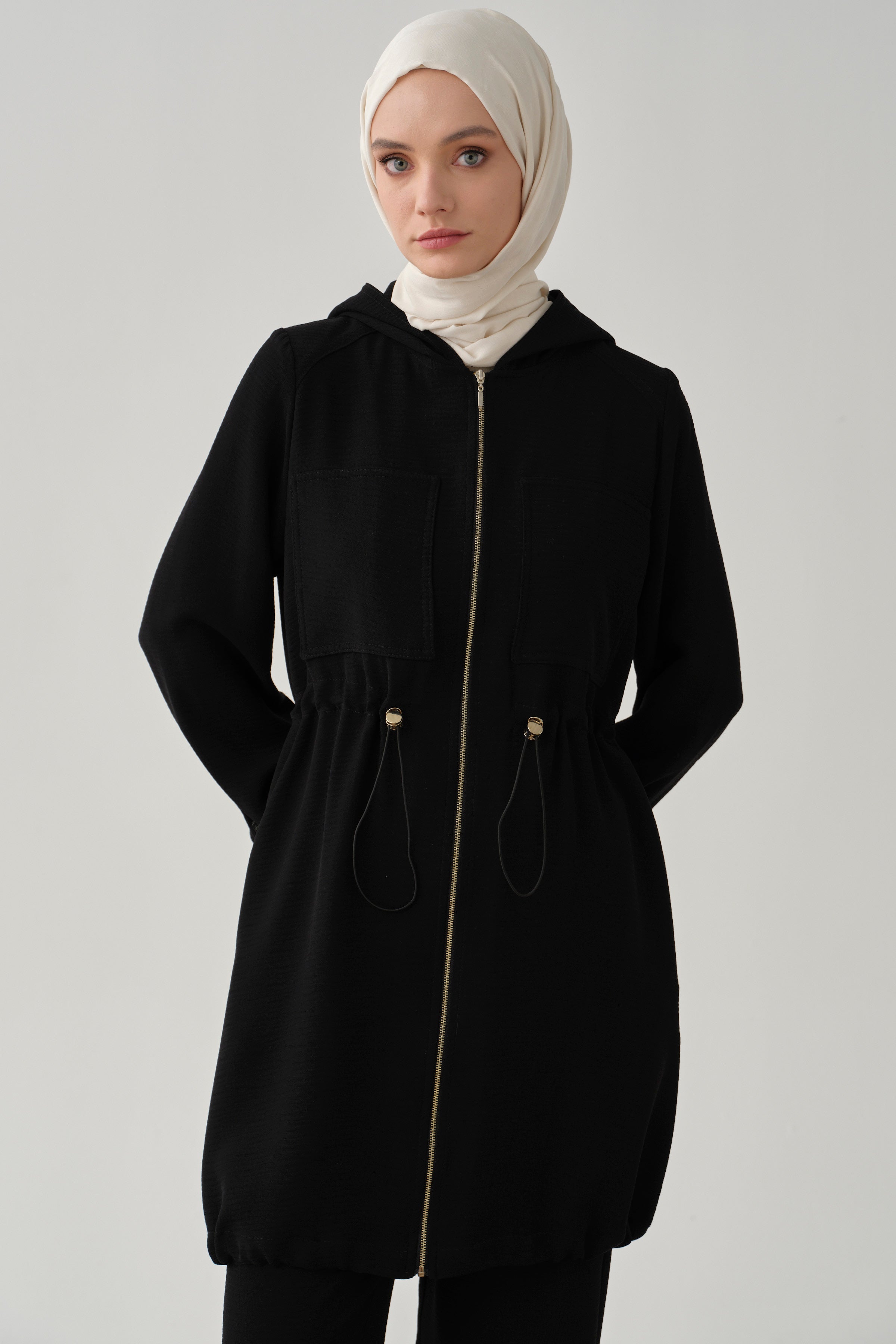 Bel Lastik Büzgülü Giy-Çık - Siyah TUGBA