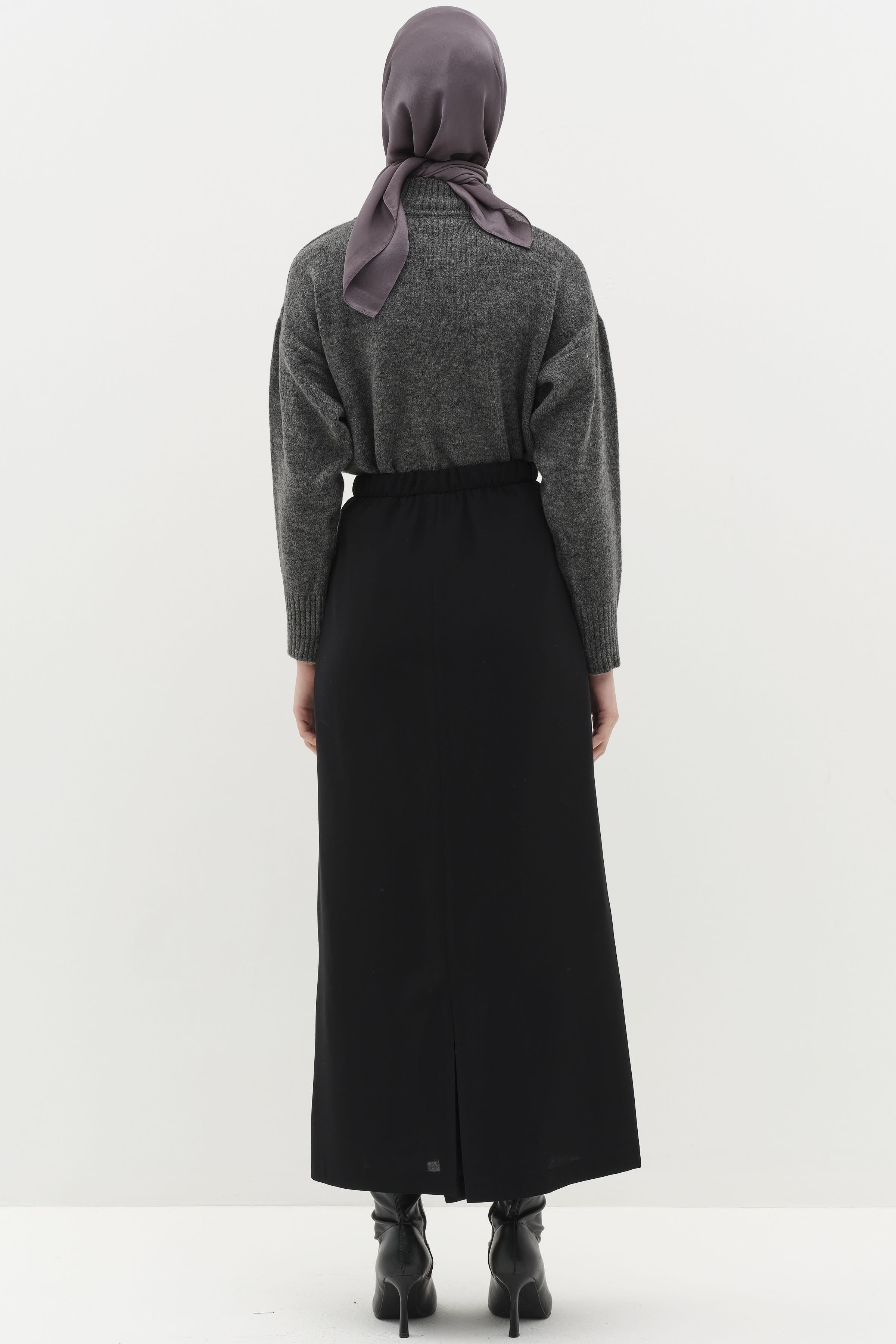 Bel Lastik Detaylı Pilikaşeli Kalem Etek - Siyah TUGBA