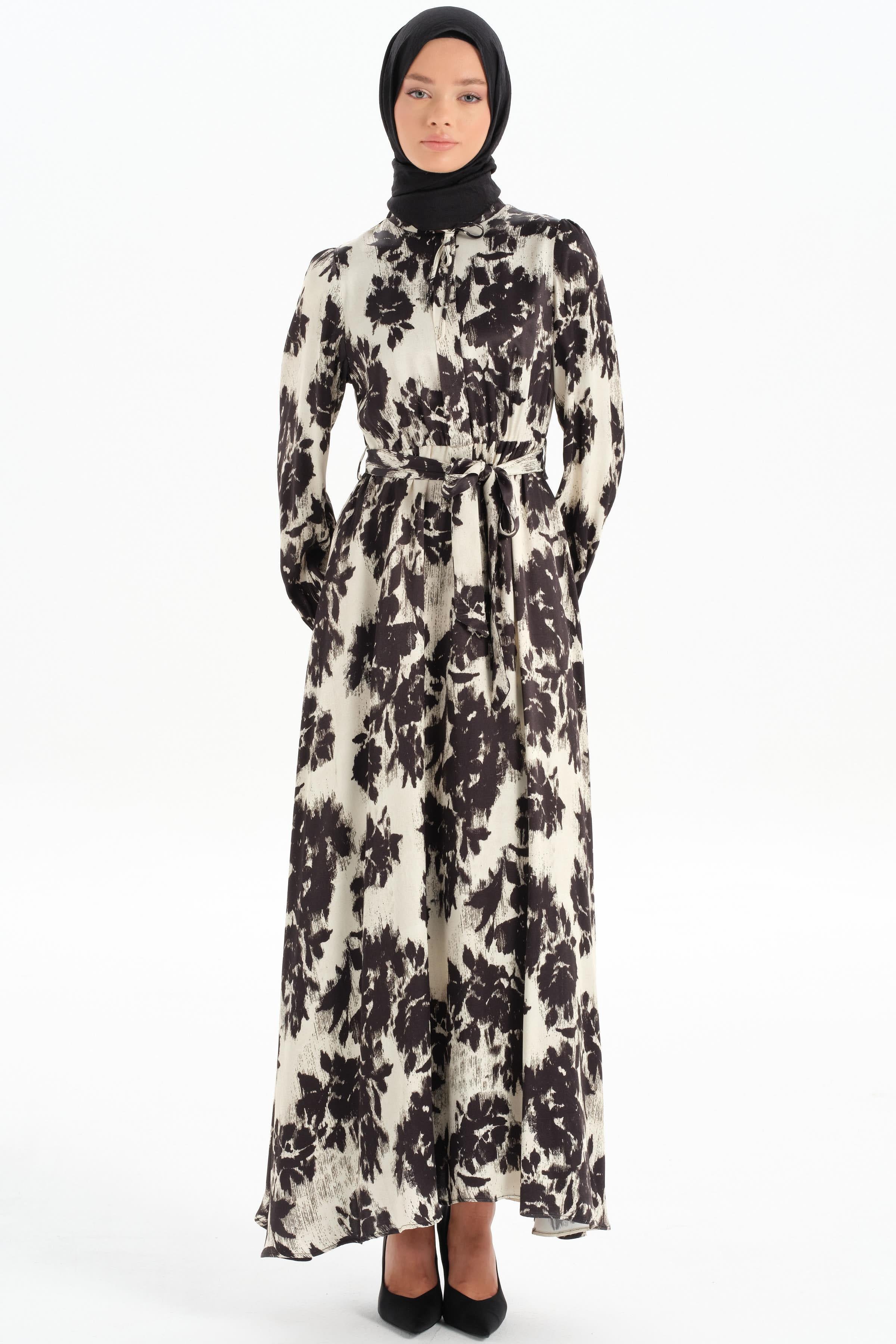 Bel Lastikli Desenli Elbise - Siyah TUGBA