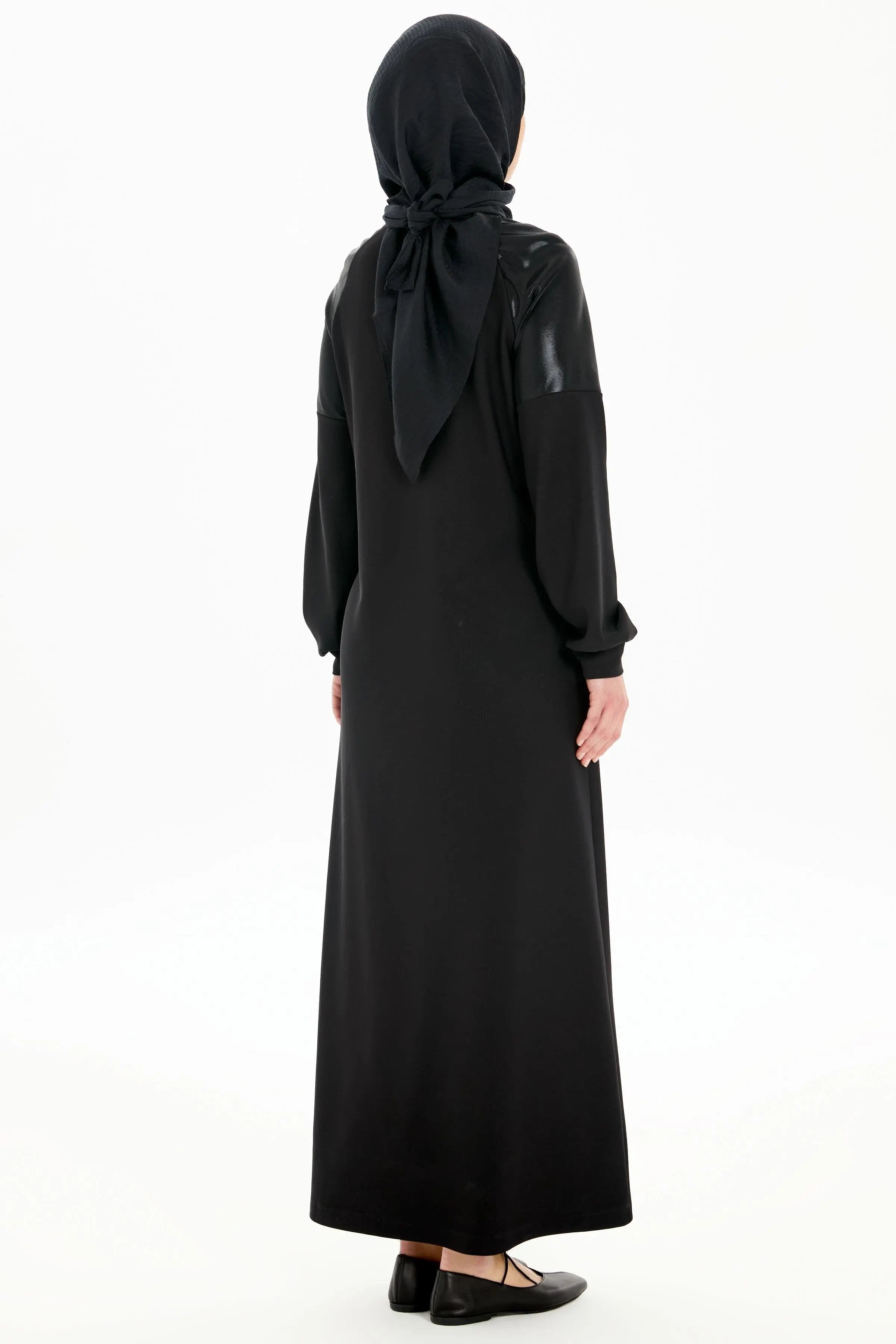 Bel Lastikli Garnili Örme Elbise - Siyah TUGBA