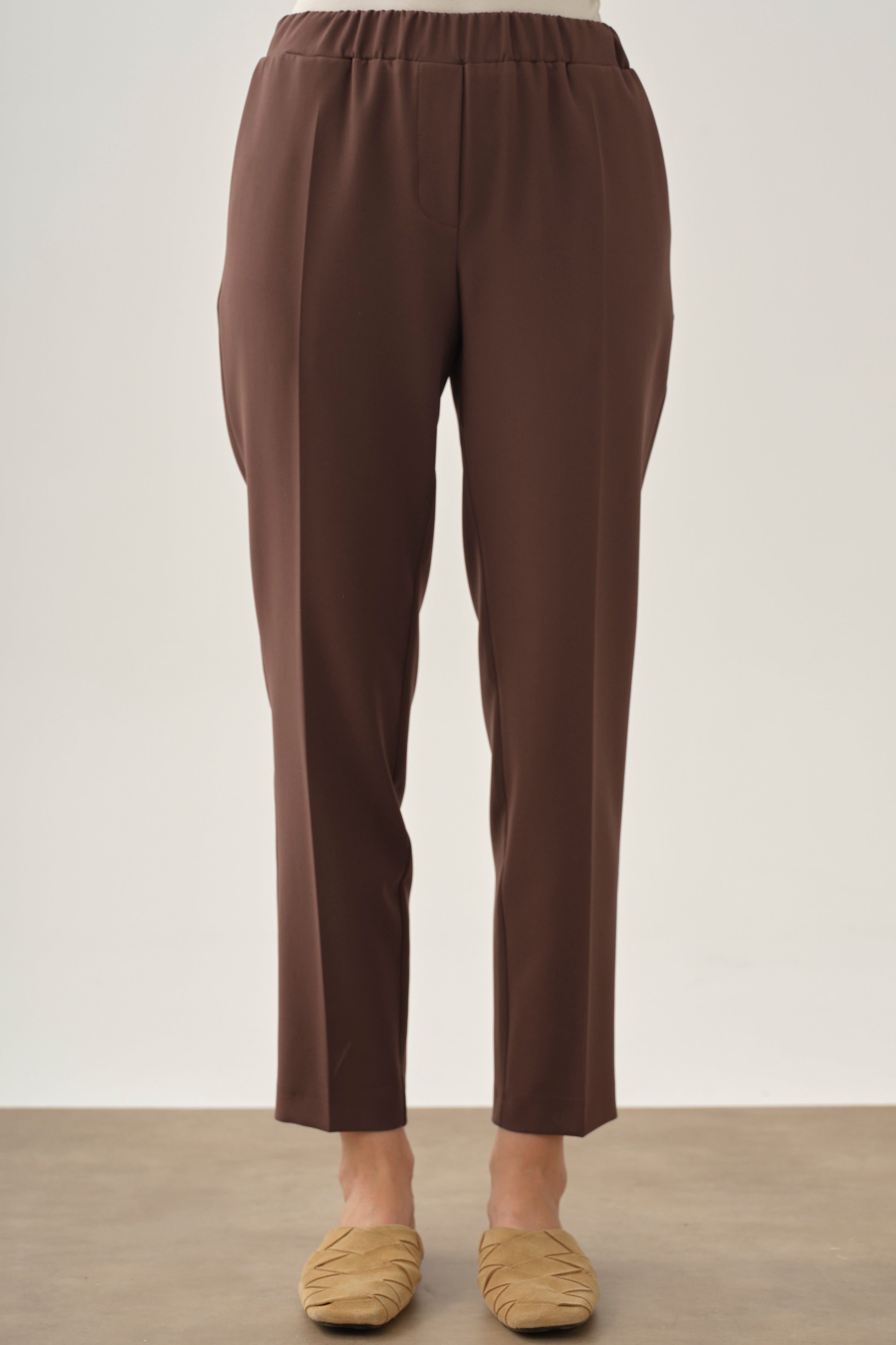 Bel Lastikli Havuç Pantolon - Kahve TUGBA