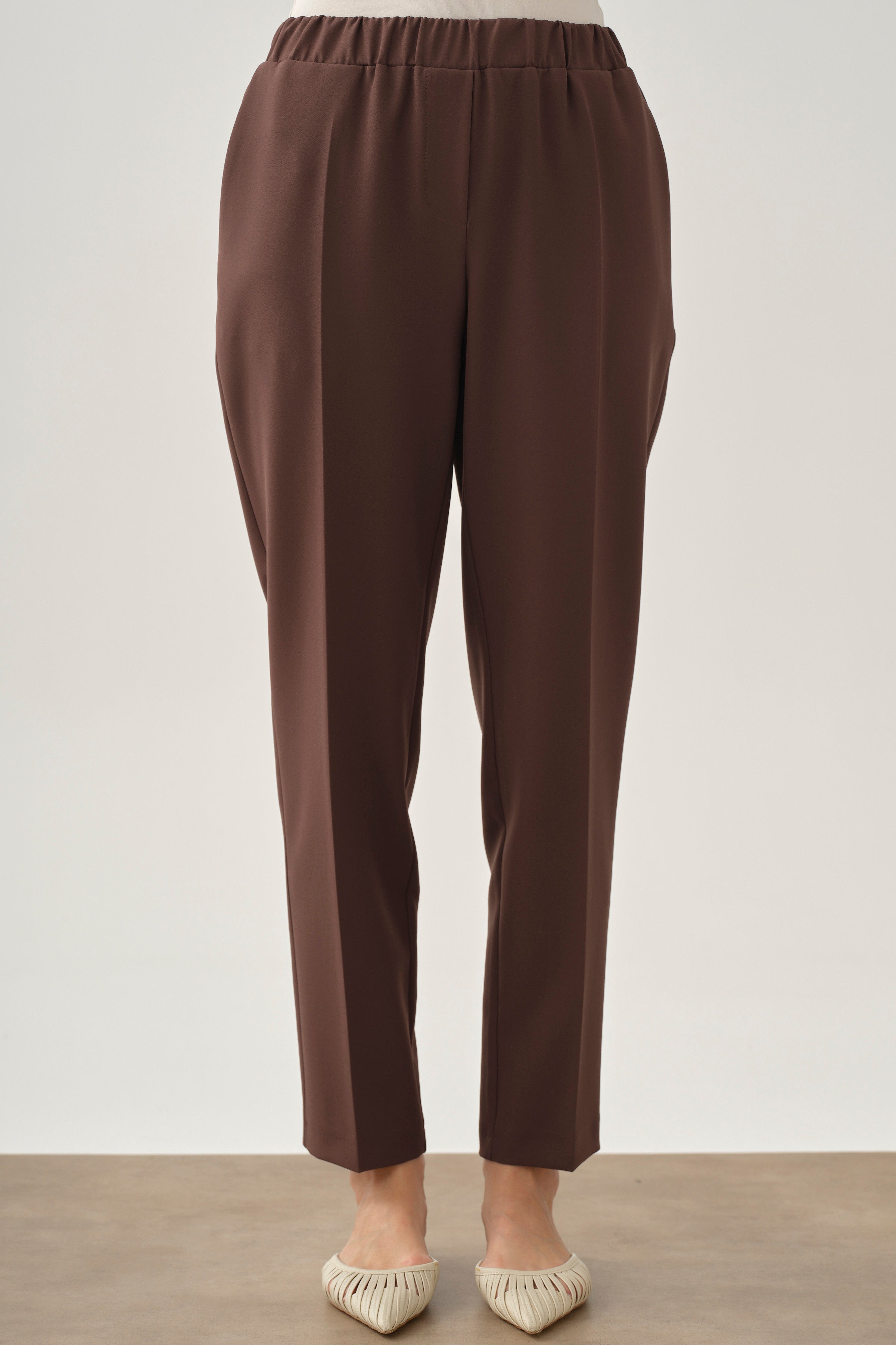 Bel Lastikli Havuç Pantolon - Kahve TUGBA