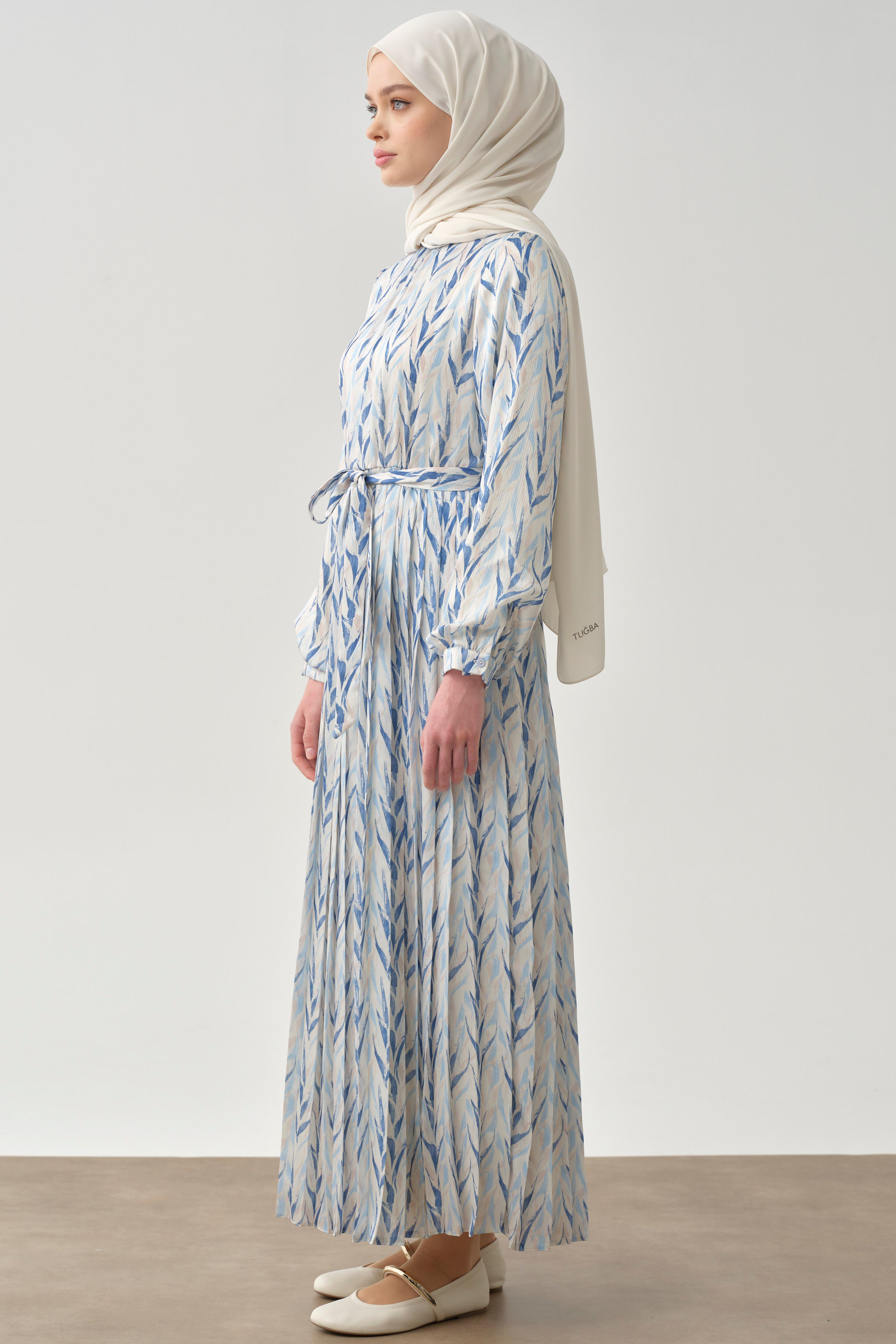 Bel Lastikli Pliseli Desenli Elbise - Açık Mavi TUGBA