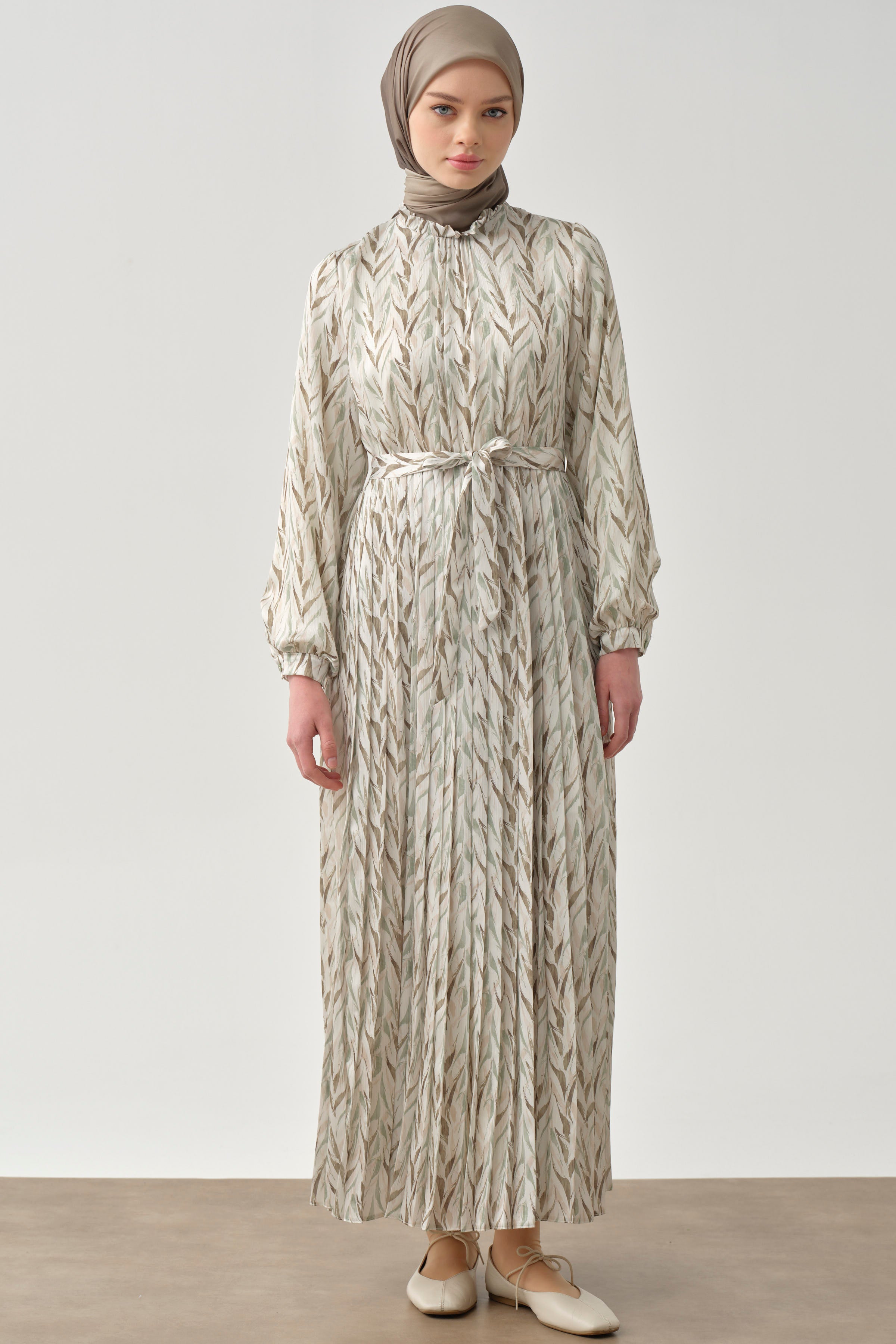 Bel Lastikli Pliseli Desenli Elbise - Haki TUGBA