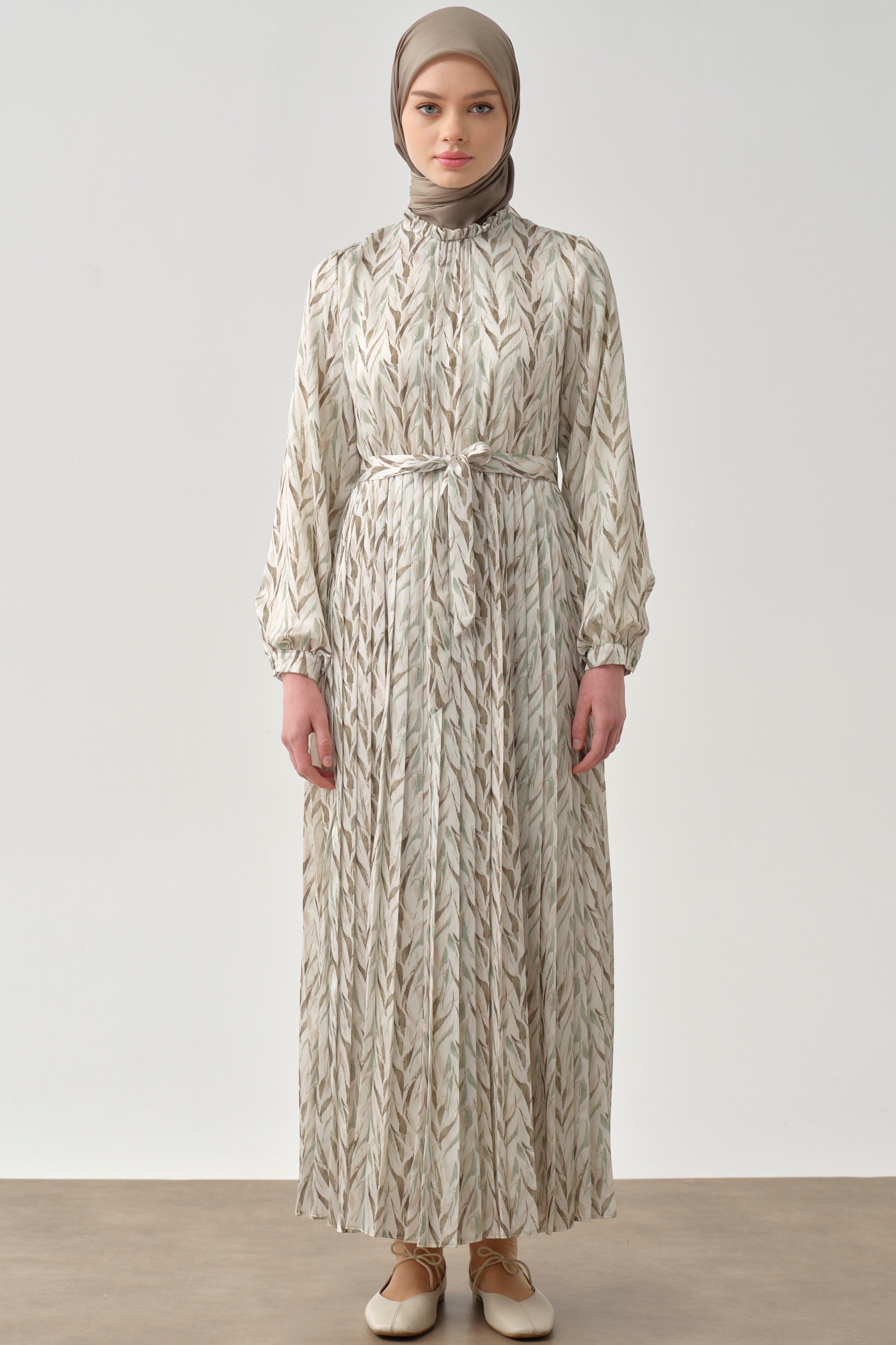 Bel Lastikli Pliseli Desenli Elbise - Haki TUGBA