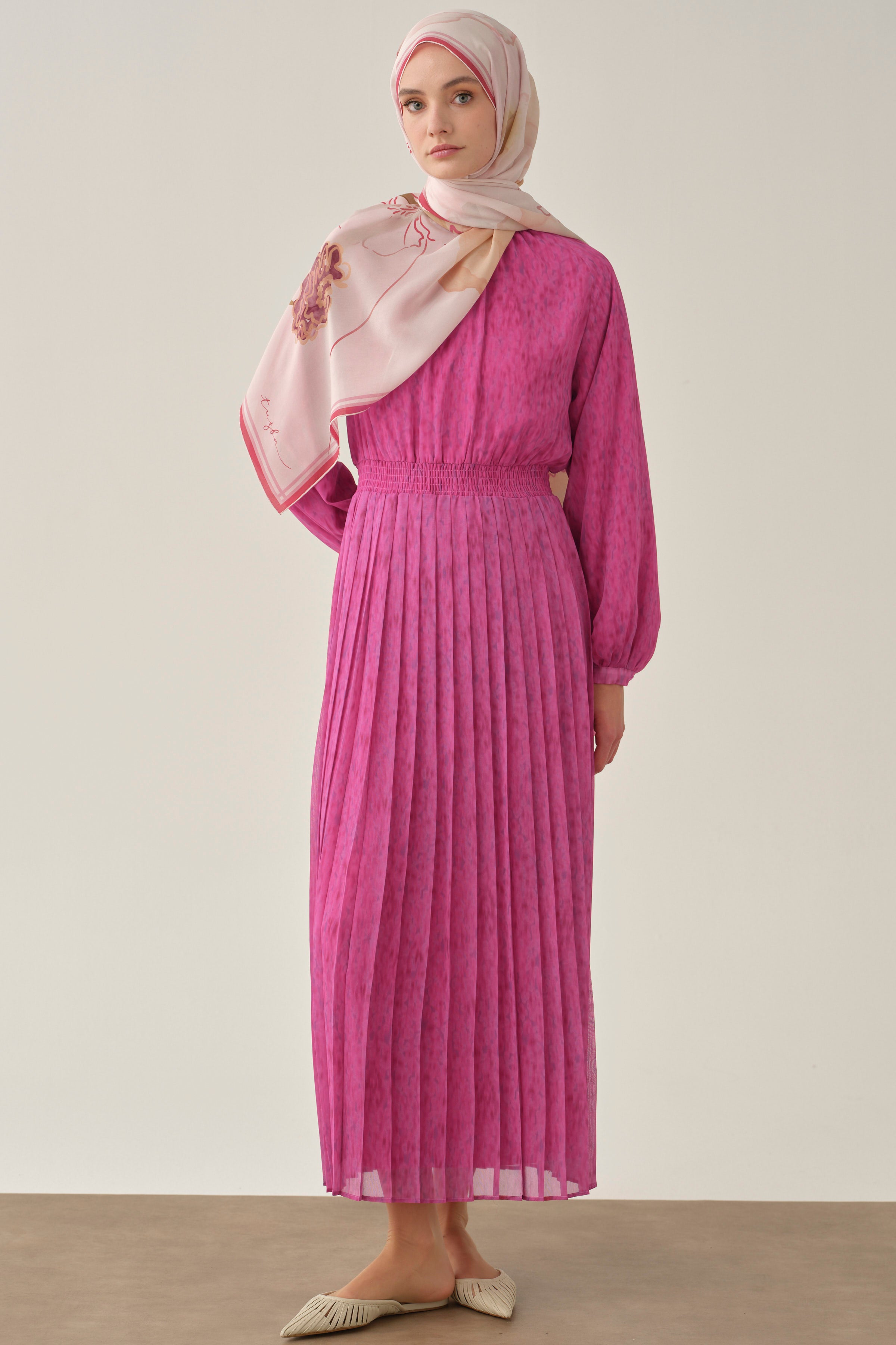 Bel Lastikli Pliseli Elbise - Fuşya TUGBA