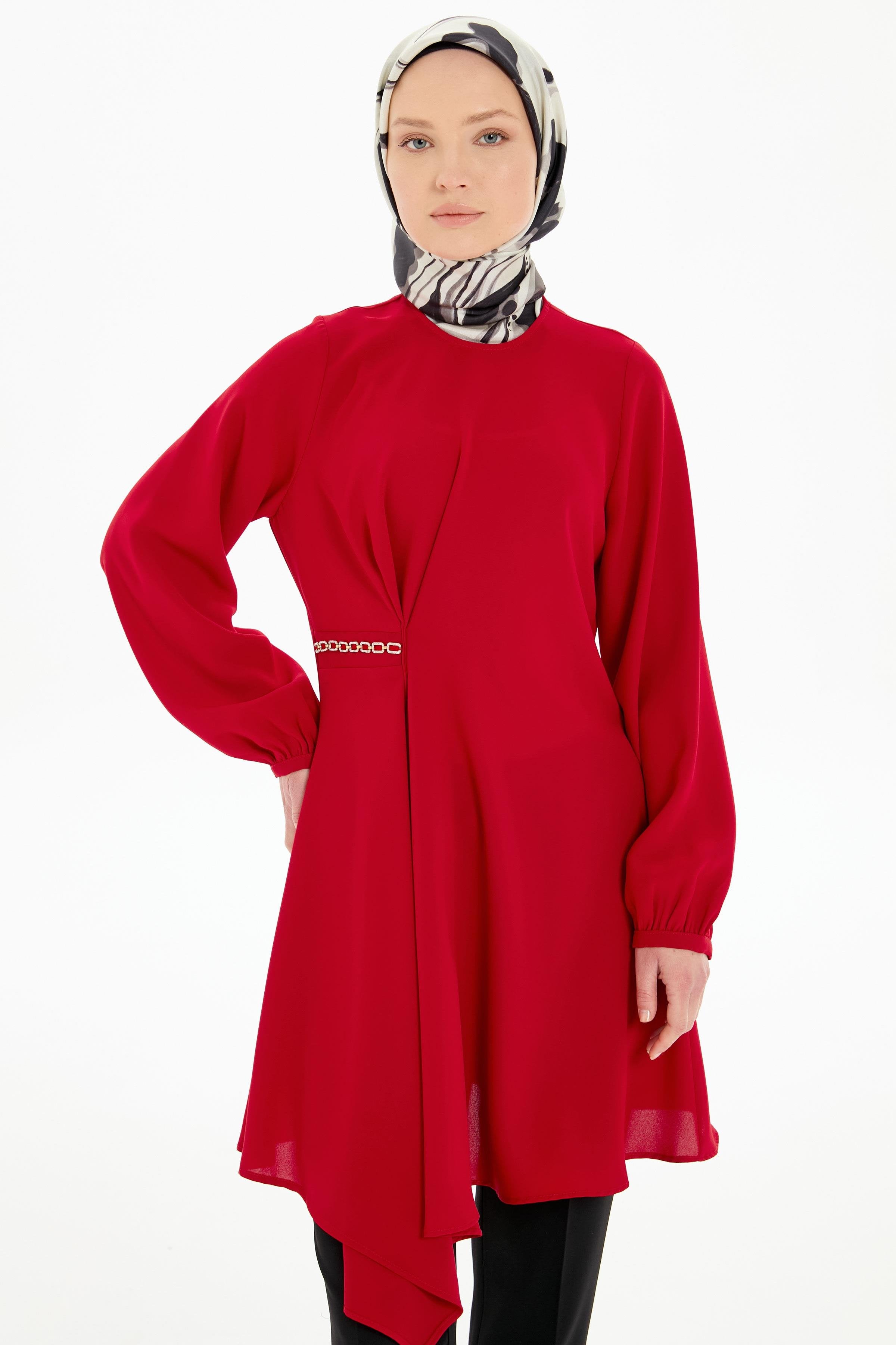 Bel Zincir Aksesuarlı Asimetrik Kesim Tunik - Kırmızı TUGBA