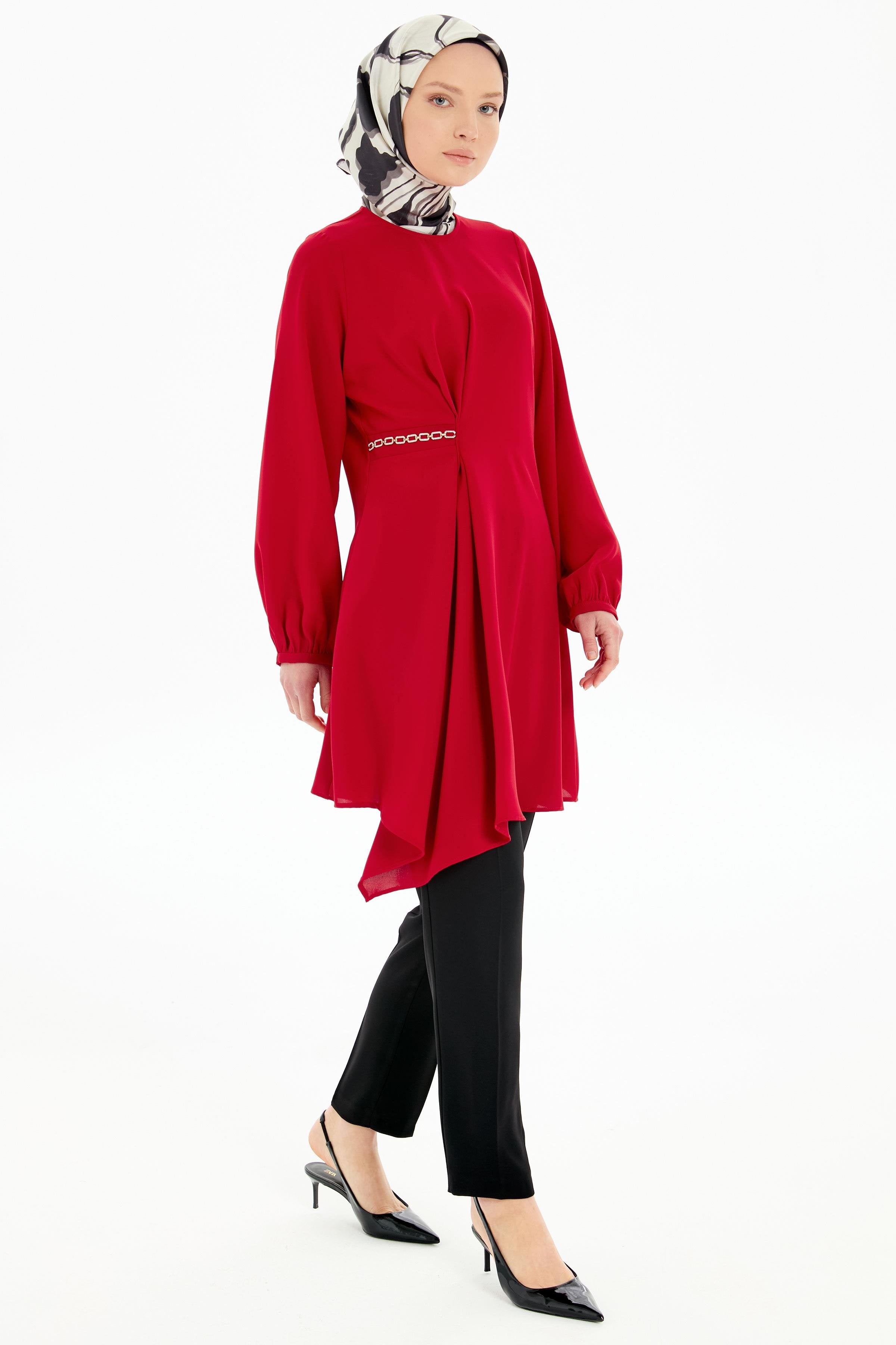 Bel Zincir Aksesuarlı Asimetrik Kesim Tunik - Kırmızı TUGBA