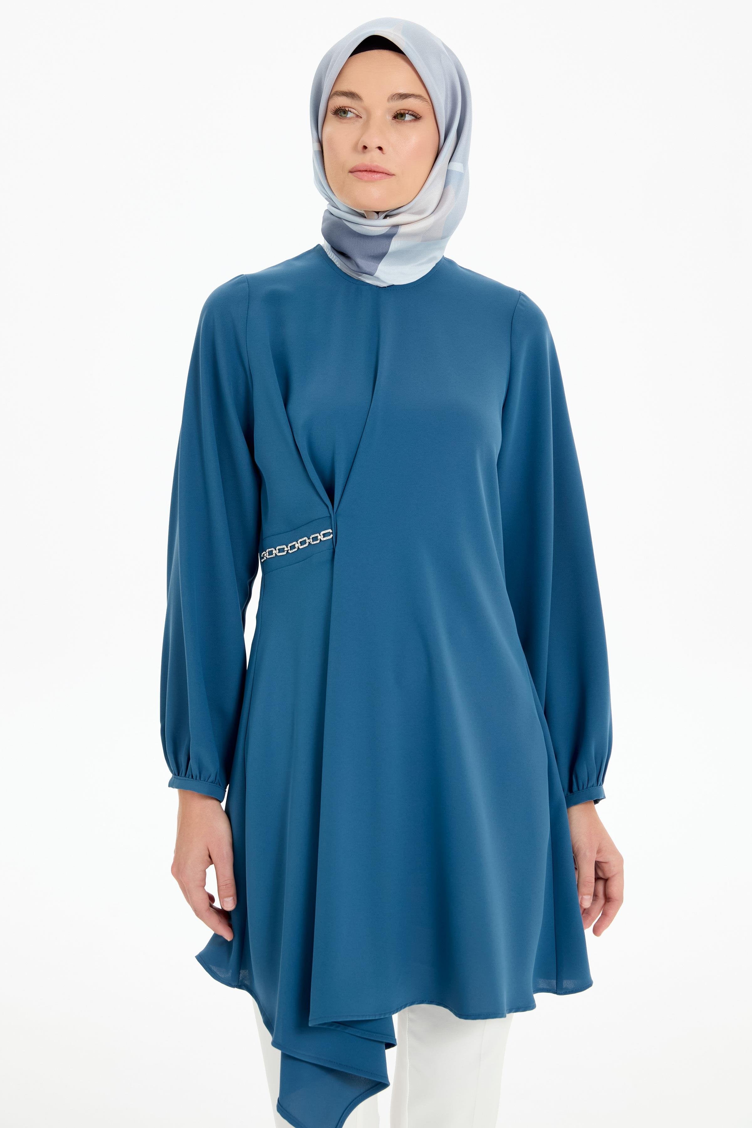 Bel Zincir Aksesuarlı Asimetrik Kesim Tunik - Mavi TUGBA